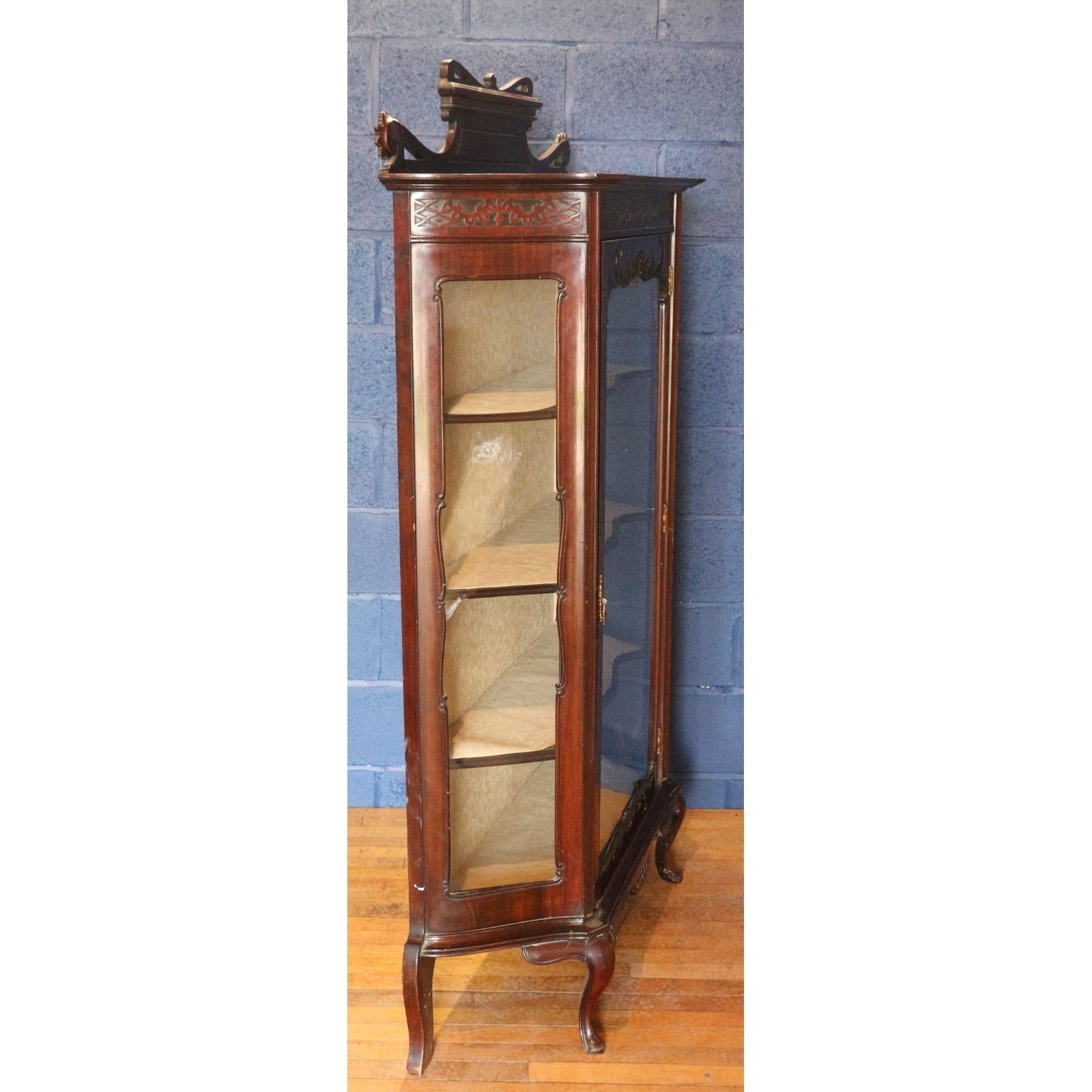 A Quality Victorian Carved Mahogany Display Cabinet Raised On Cabriole Supports photo 550.0