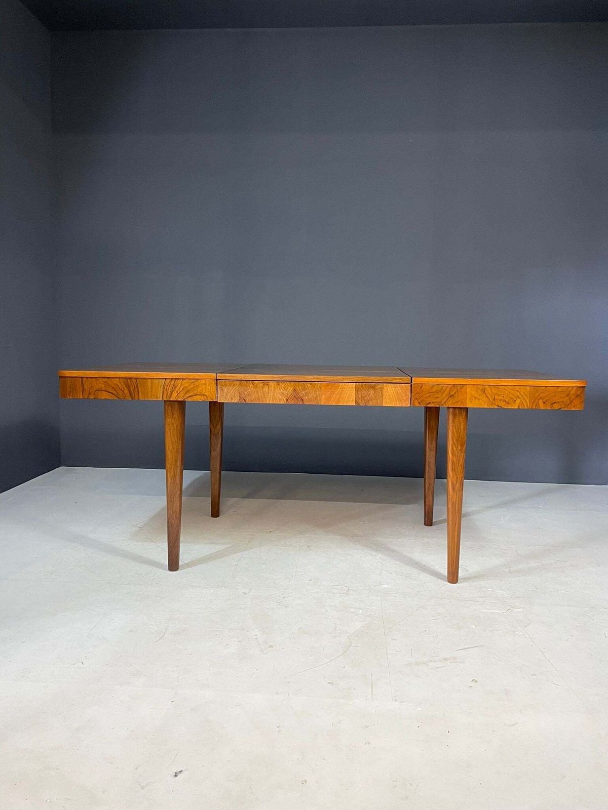 Uitschuifbare Eettafel Van Jindřich Halabala, Tsjecho Slowakije, 195 photo 1084.0