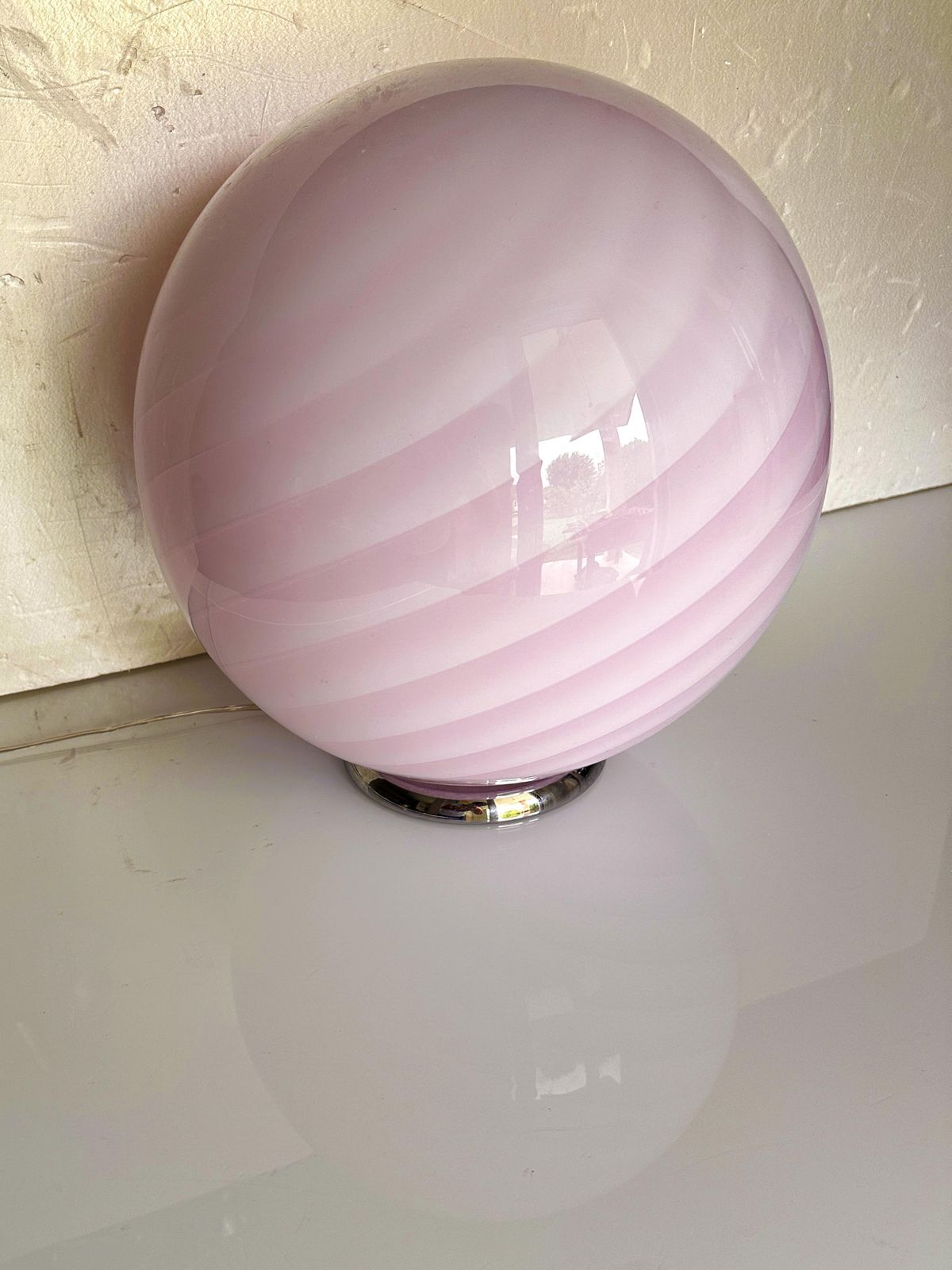 Contemporary Pink Swirl And Milky White Sphere Murano Glass Table Lamp photo vinterior