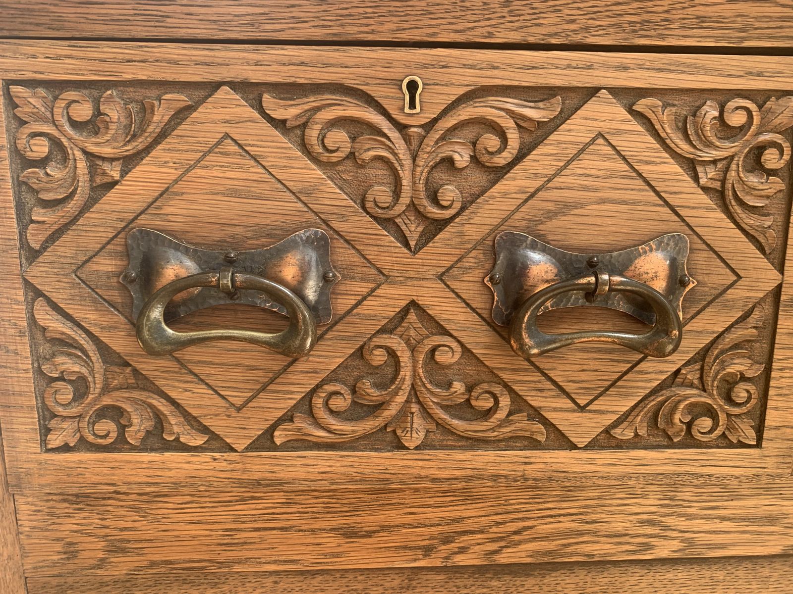 Console Circa 1920,Excellent Condition.Great For Any Room If Your Choice. photo furniture