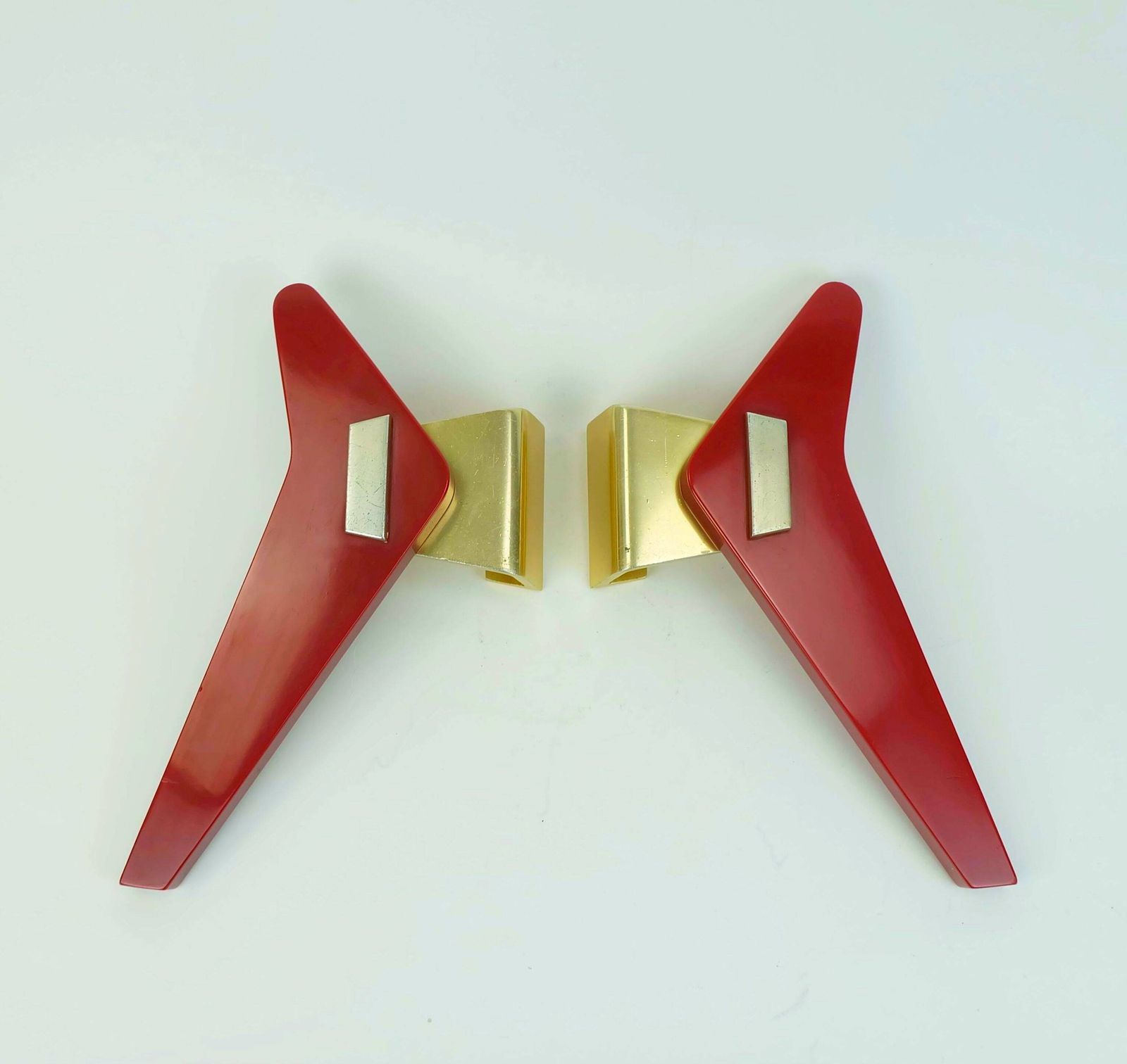 Home Fixtures 1950s Streamline Door Handles Push Handles Red Bakelite And Aluminum photo