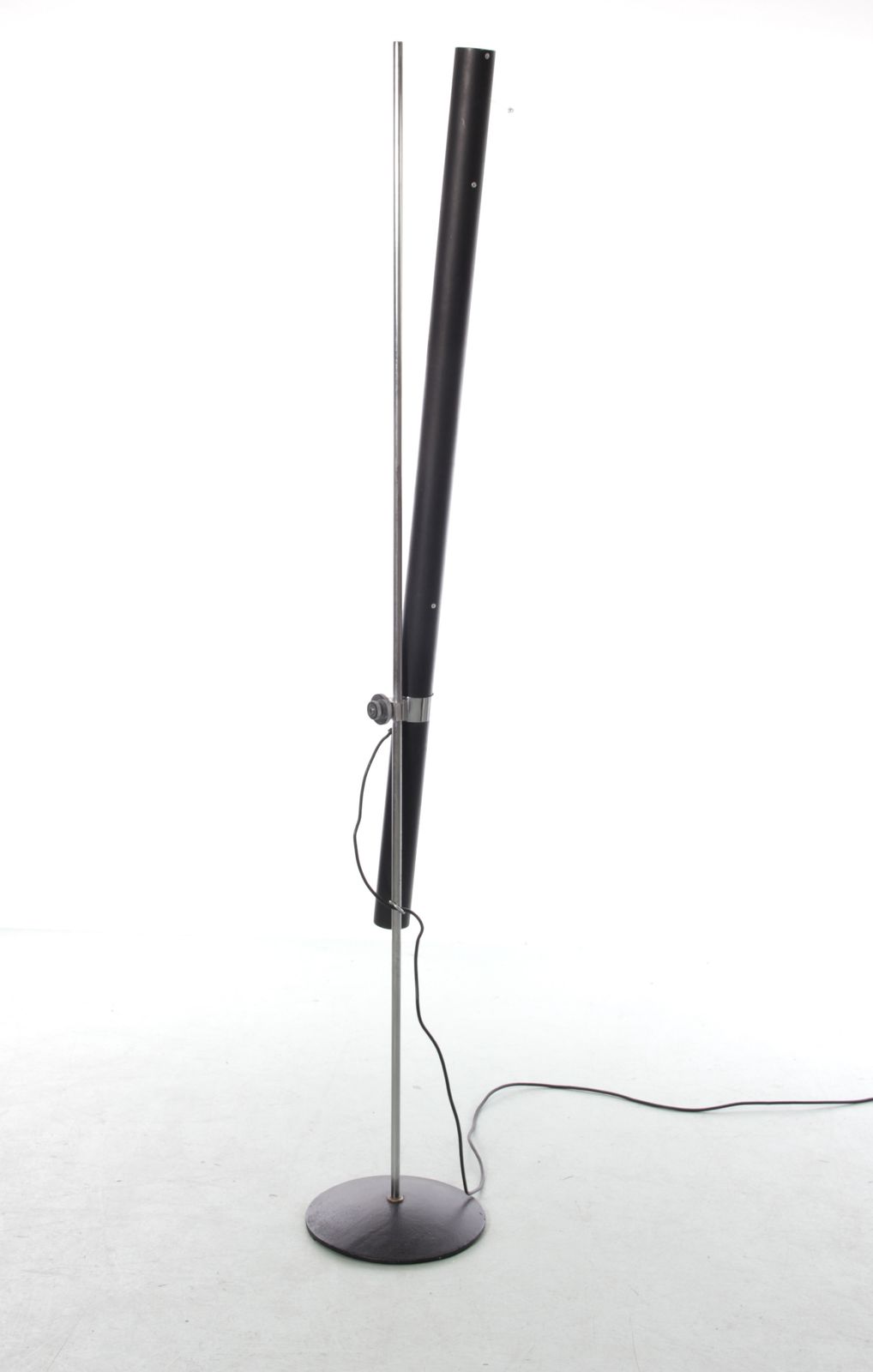 Mid Century Modern Floor Lamp Lampadaire Modèle 10 474 By Sabine Charoy For Verre & Lumière