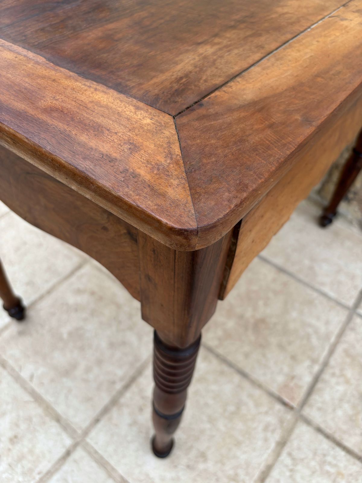Louis Philippe Desk In Walnut, 1800s photo Furniture