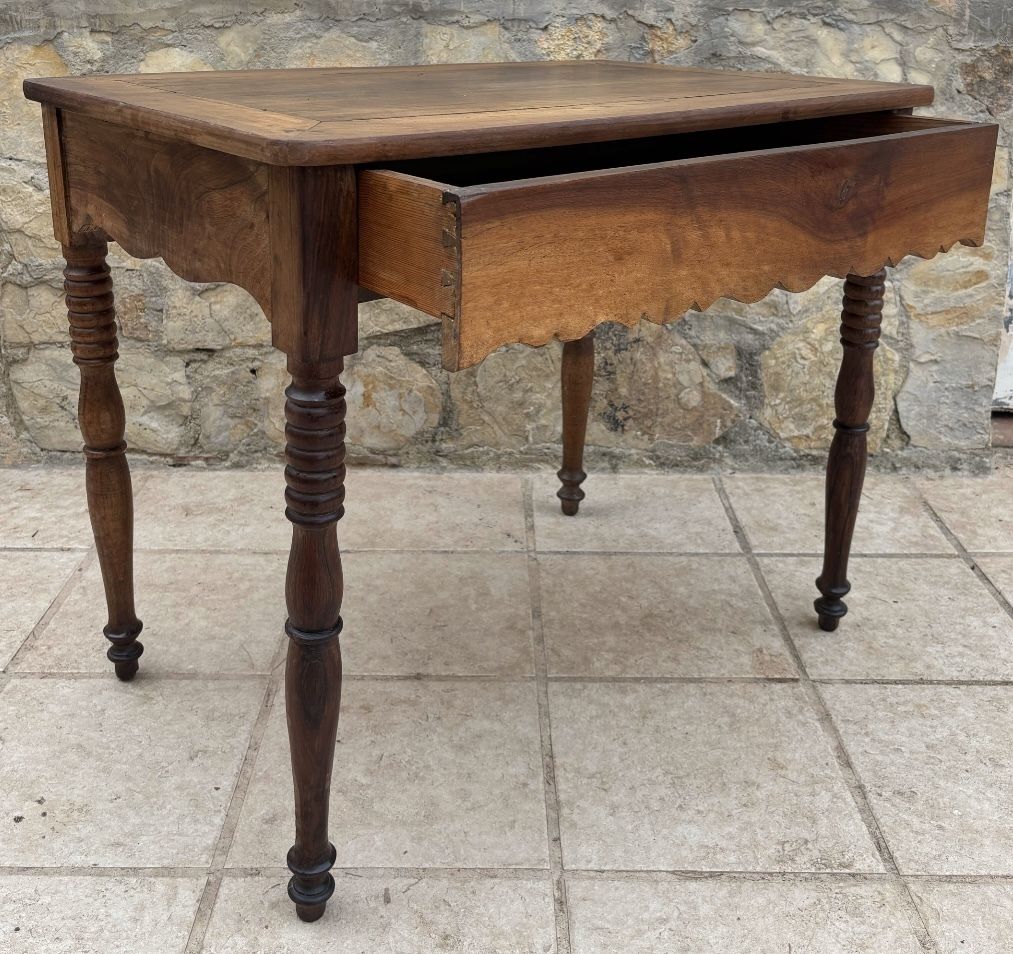 Louis Philippe Desk In Walnut, 1800s photo 2116.0