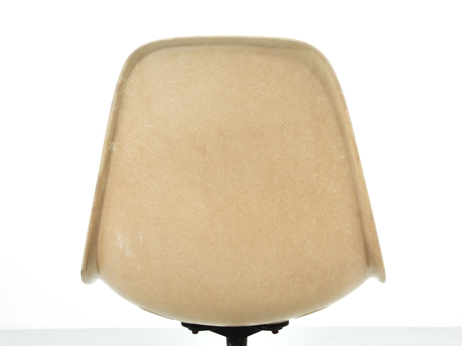 photo for sale Set Of 4 Space Age Swivel Chairs. Original Upholstery. Charles Eames – Herman Miller.
