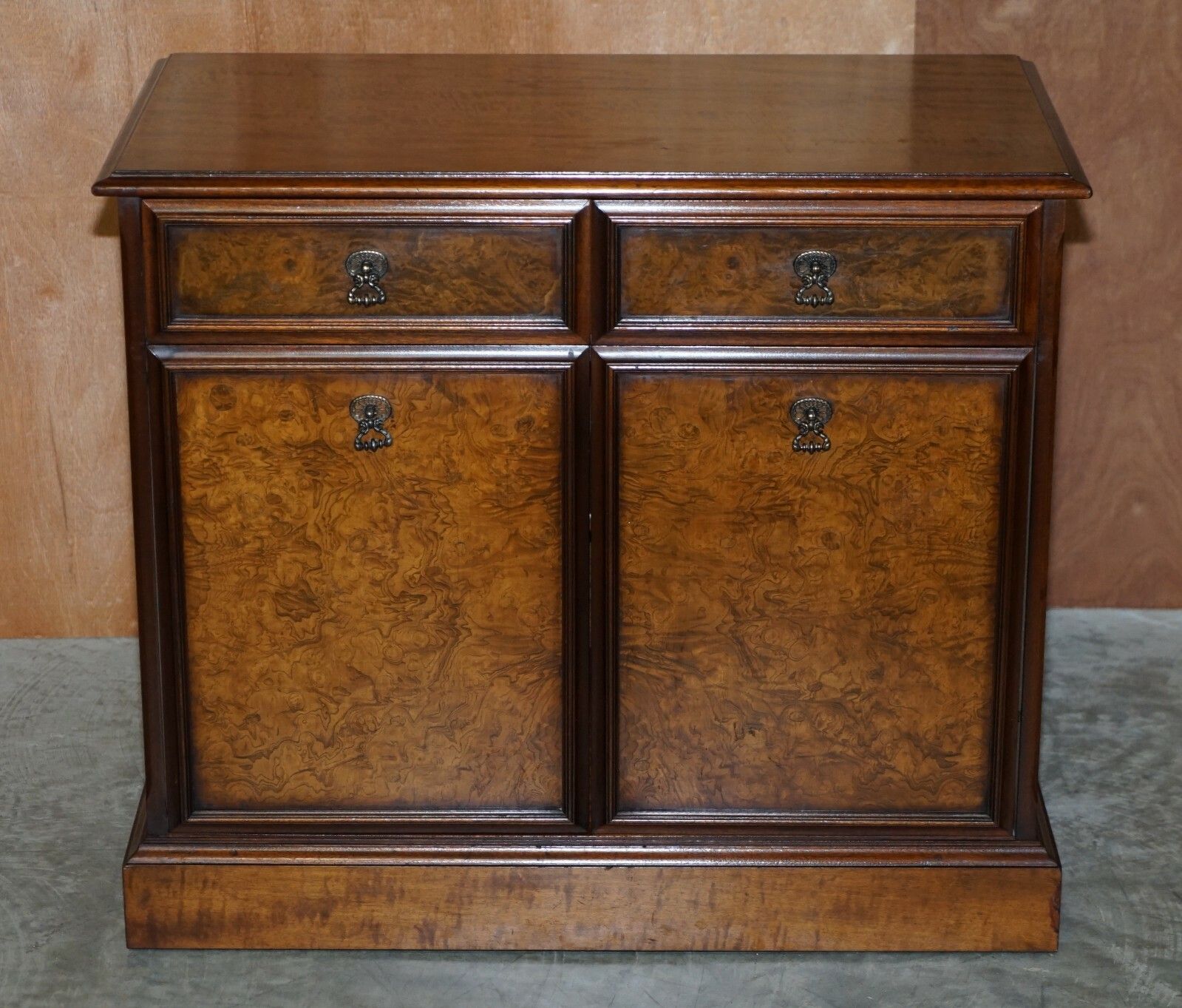Lovely Burr & Quarter Cut Walnut Sideboard With Twin Drawers & Cupboard Base photo furniture