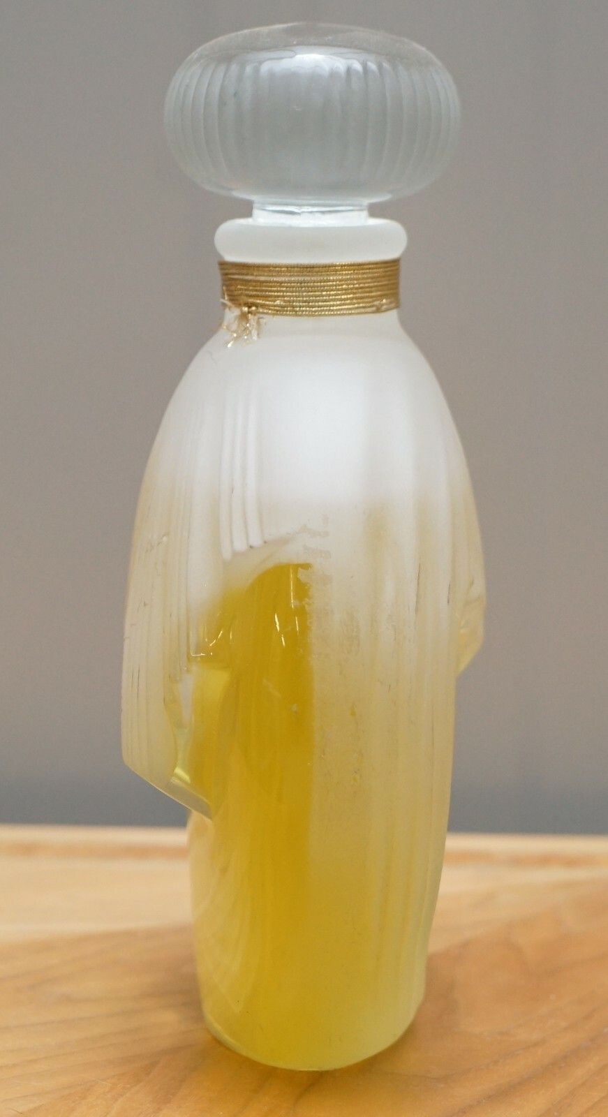 photo furniture Very Rare Nina Ricci Giant Factice Display Perfume Scent Bottle Lalique Designed