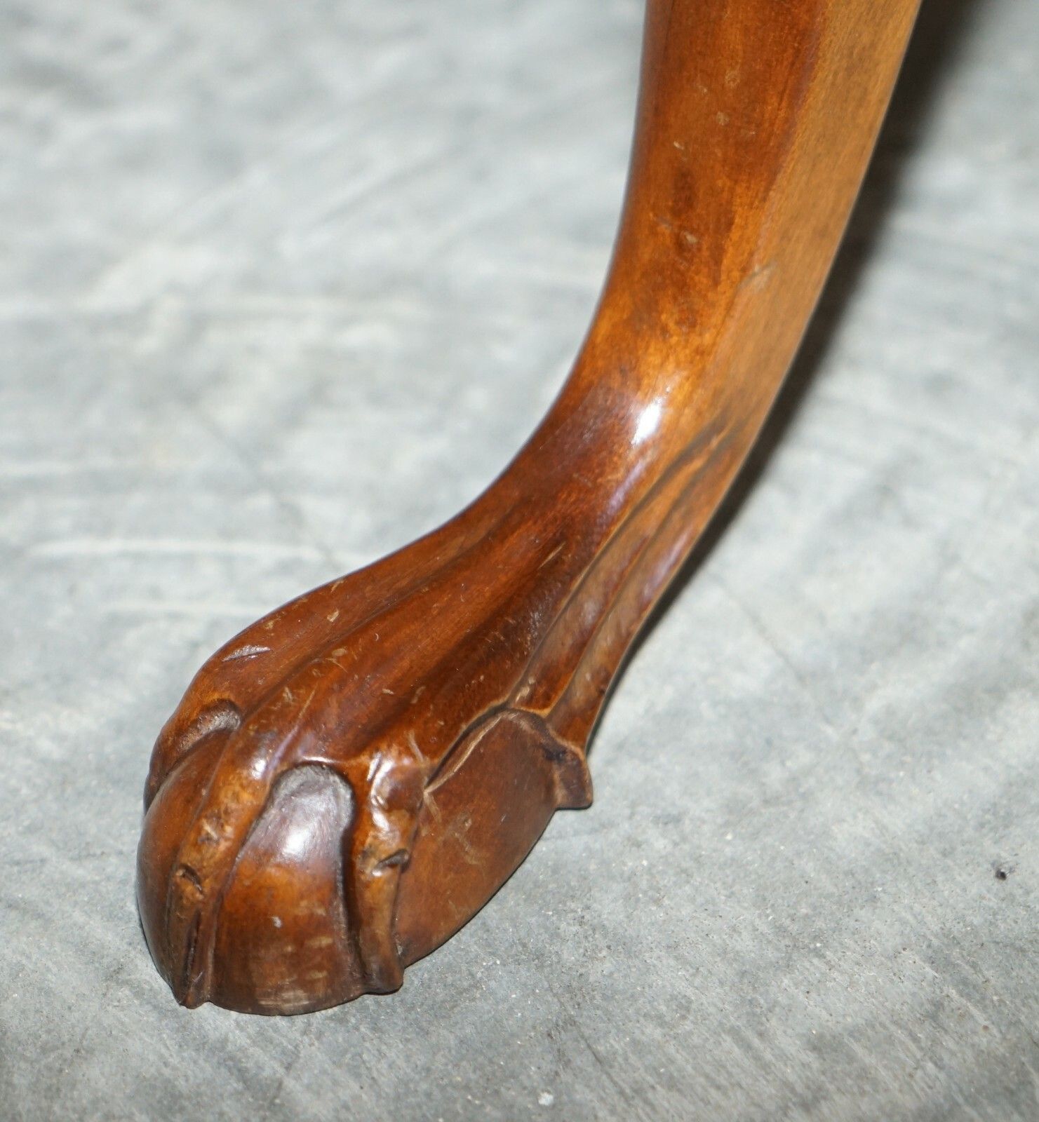 Lovely Flamed Mahogany Gallery Rail Side With Claw & Ball Feet Regency Style photo vinterior