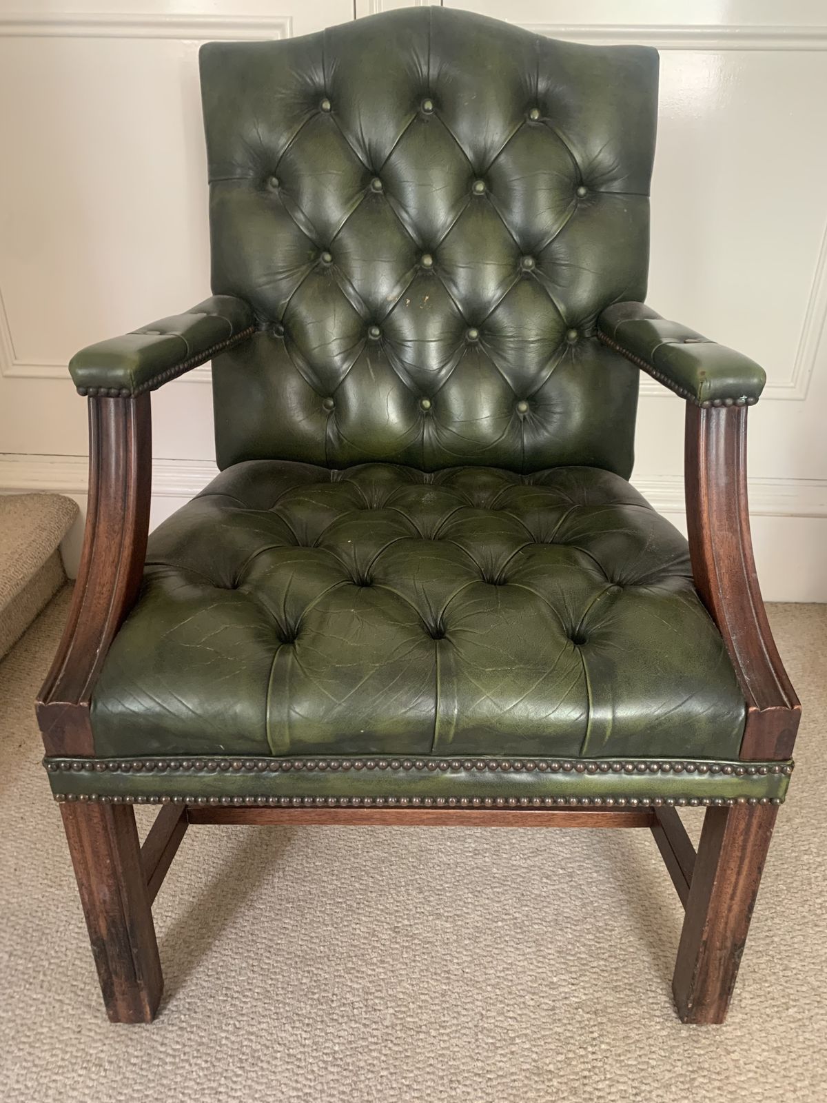 Pair Of Dark Green Leather Chesterfield Style Button Back Library Armchairs | Millbrook 20th Century photo vinterior