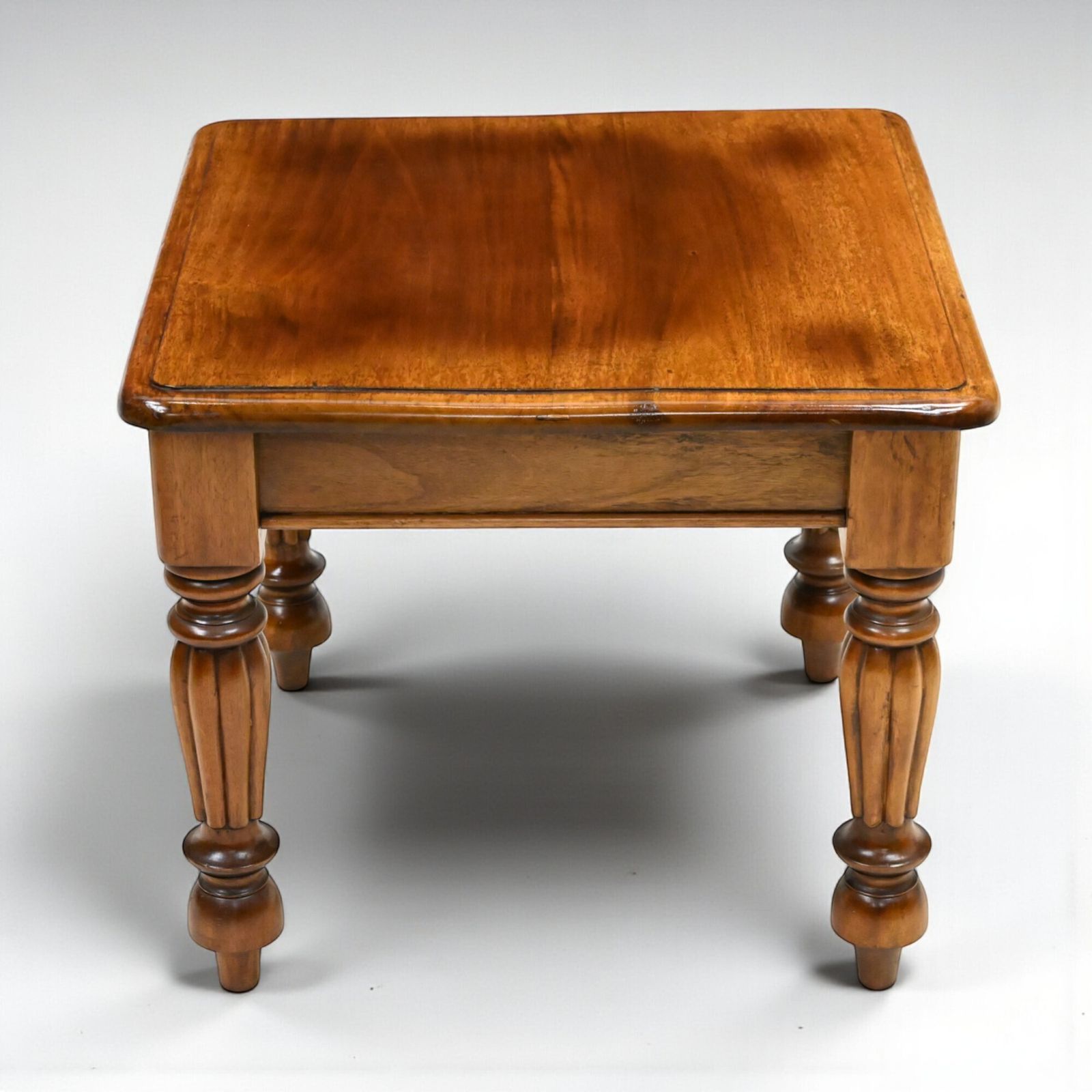 Square Mahogany Coffee Table Victorian Style 60cm X 60cm X 51cm Free Uk Delivery