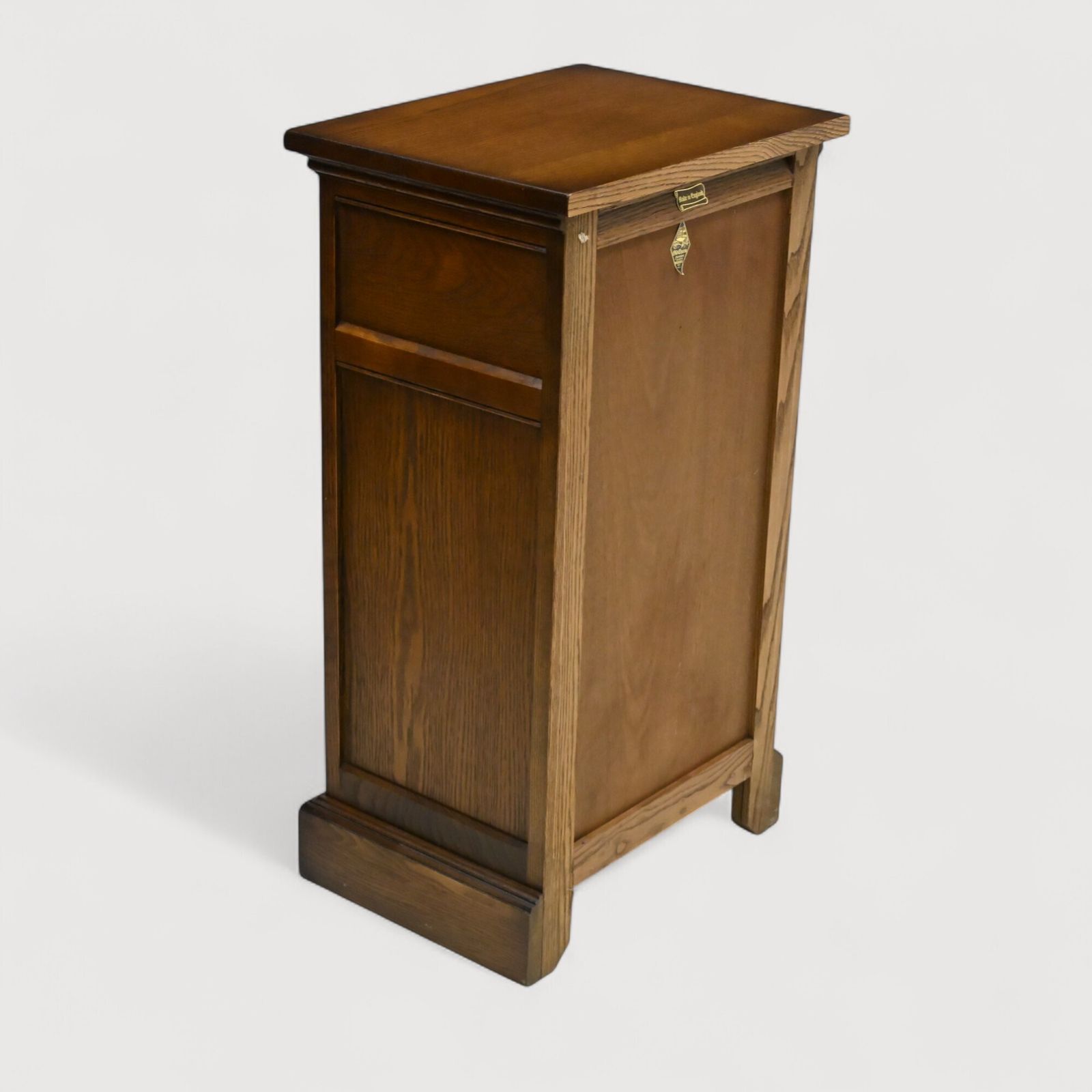 Old Charm Pedestal Cabinet Shelved Light Oak Free Delivery photo 347.0