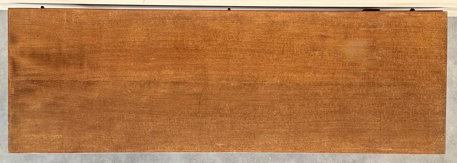 photo furniture Console espagnole du XXe siècle, table de ferme pliante avec entretoise en bois