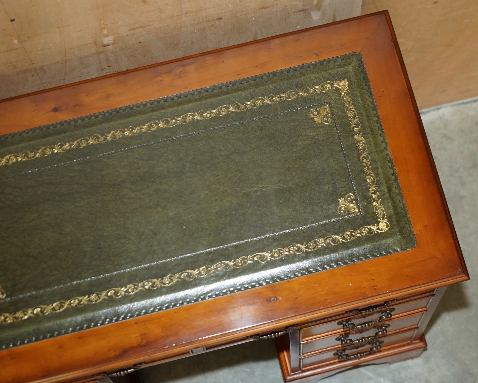 834.0 Stunning Small Burr & Burl Yew Wood With Green Leather Top Twin Pedestal Desk photo