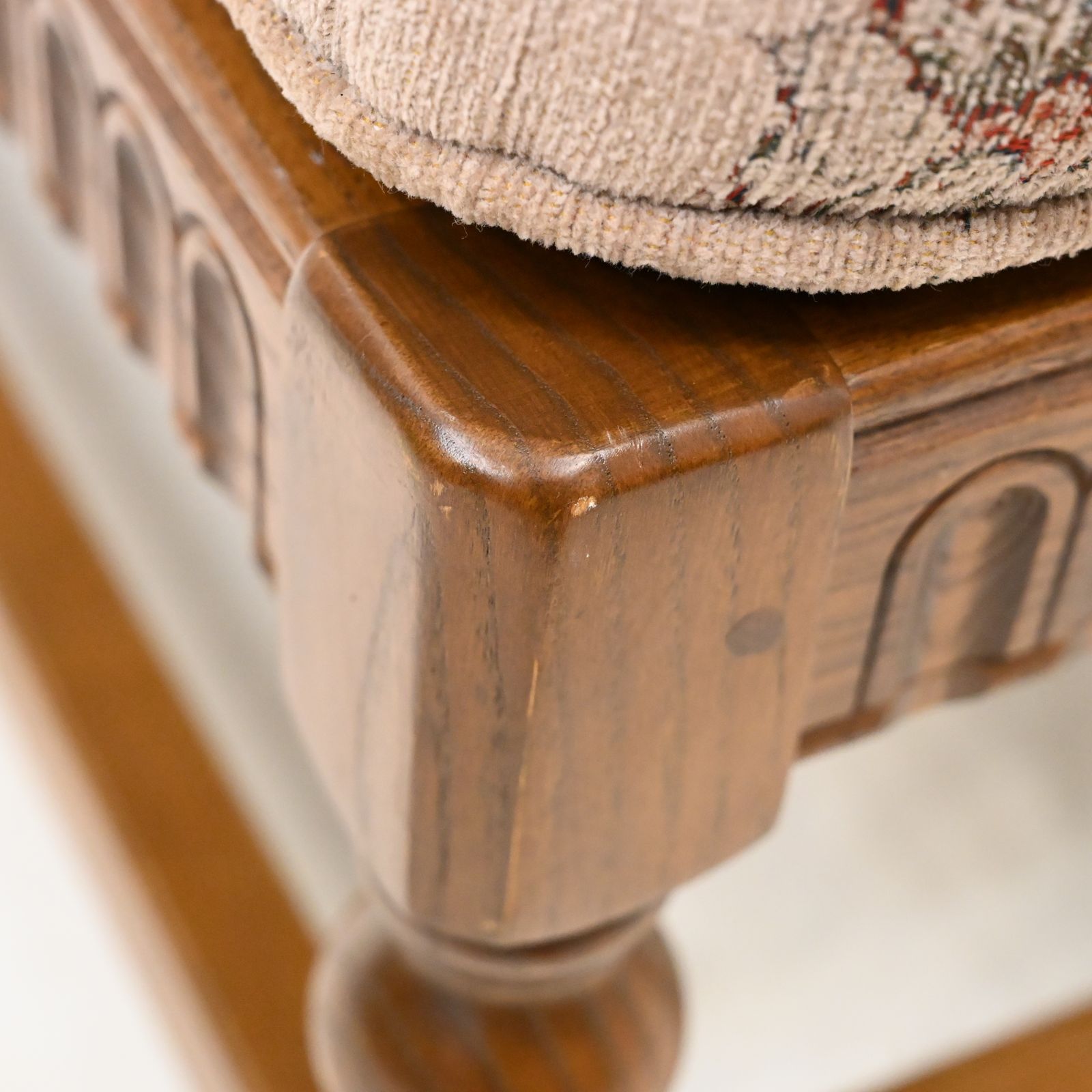 247.0 Ercol Extension Footstool Ercol's Golden Dawn Finish Free Uk Delivery photo