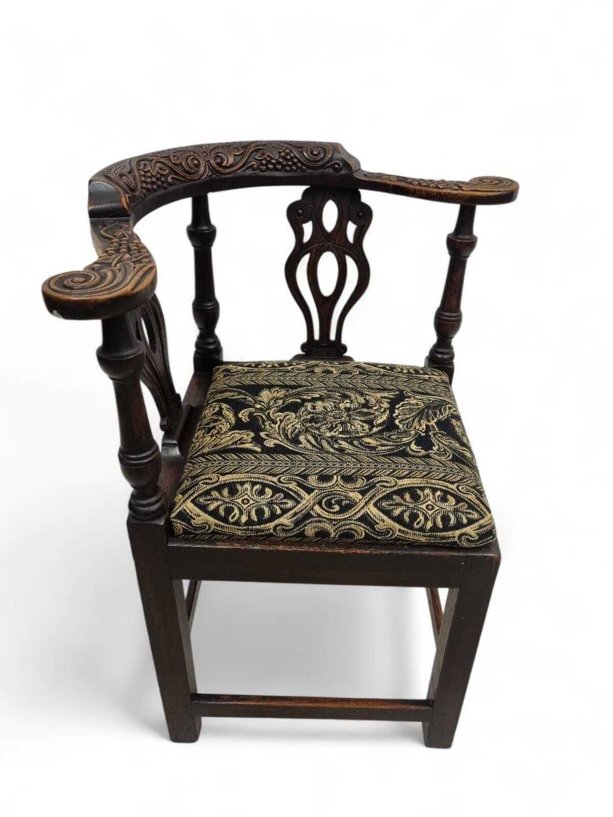 Antique Carved Corner Chair / C.1900 photo Furniture