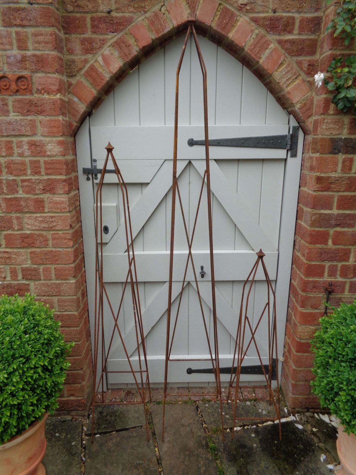 Garden Metal Gothic Obelisk Plant Support photo furniture