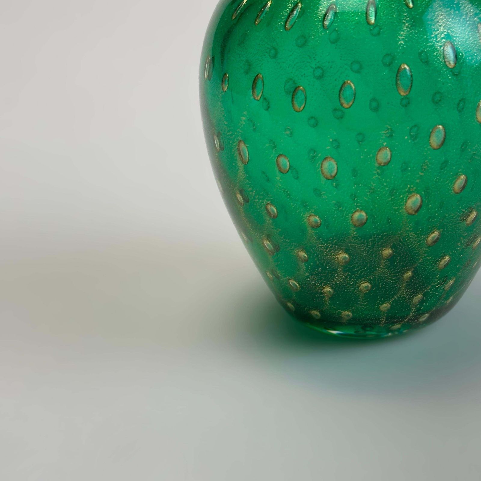 Small Murano Glass Vase In Green And Gold Bullicante, Italy, 1980s photo Home Decor