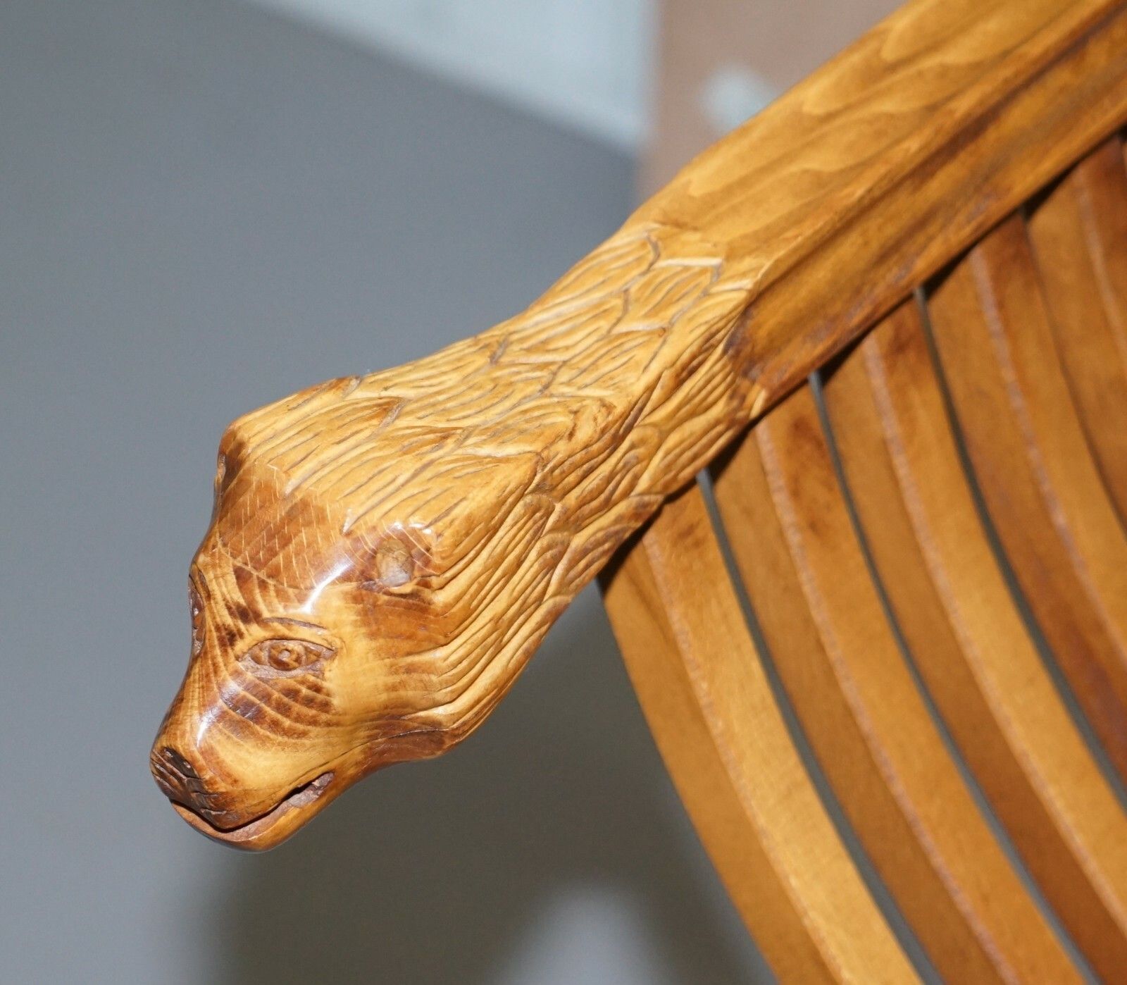 One Two Decorative Folding Savonarola Armchairs With Lion Head Well Carved Arms photo 600.0