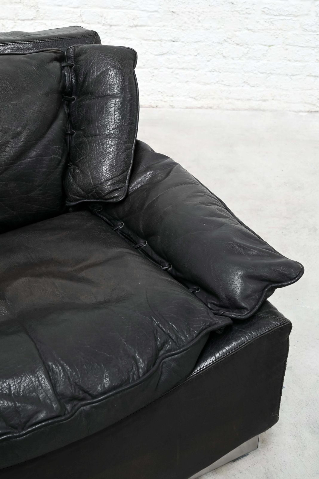 Pair Of Lounge Armchairs In Leather And Steel By Luciano Frigerio, Italy 1960s photo buy