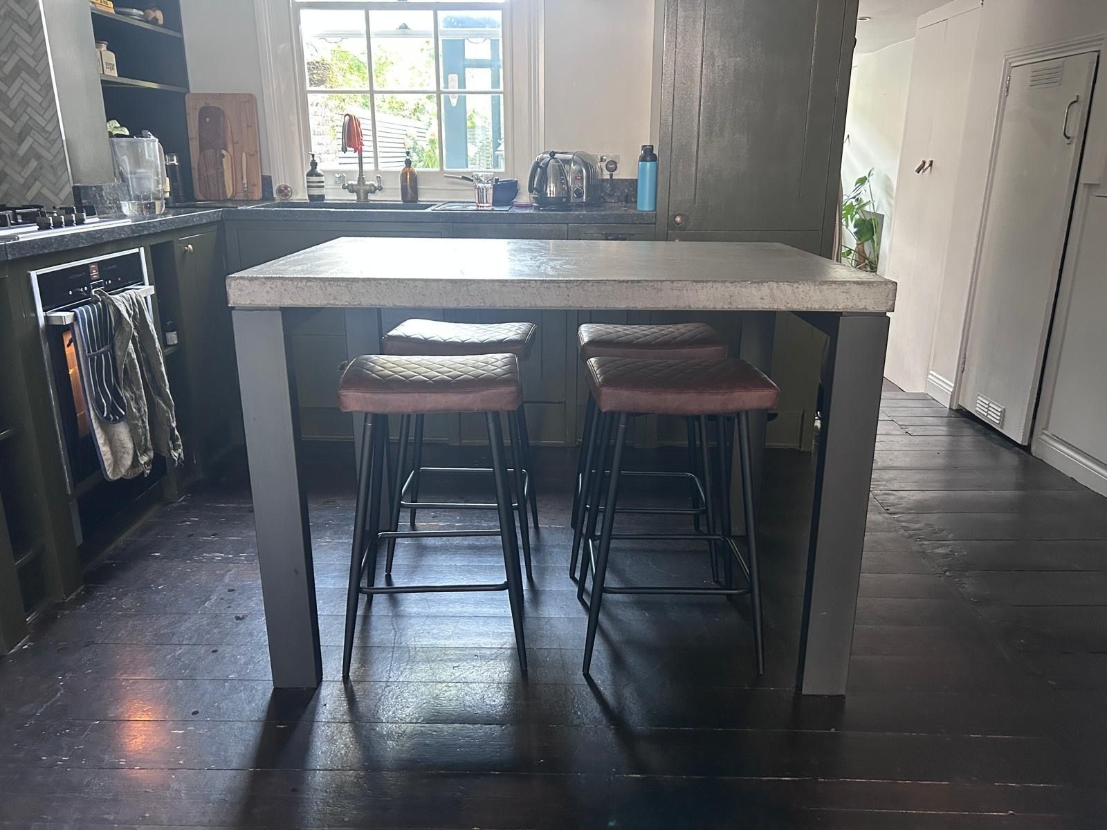 Bar Table photo Furniture