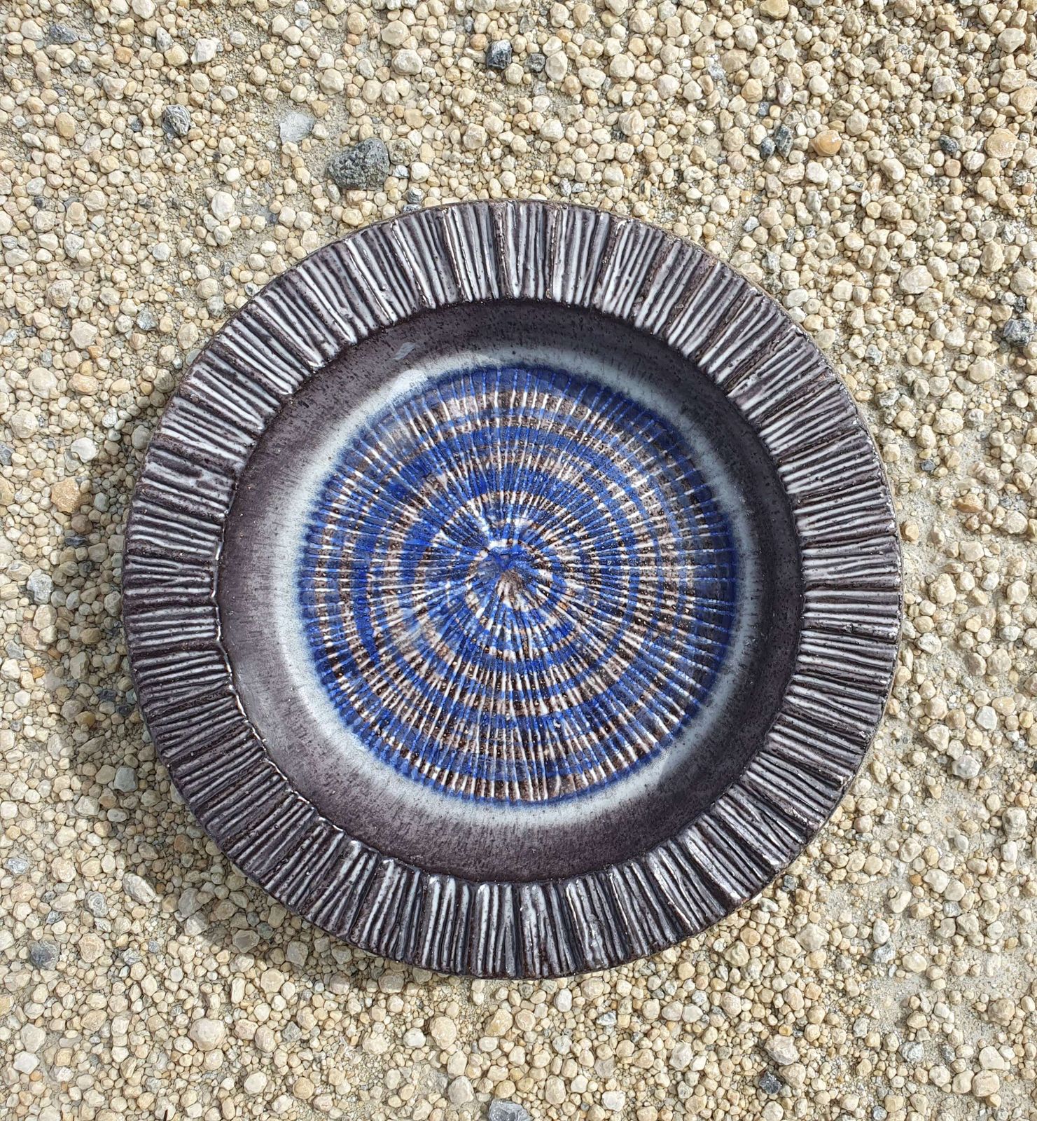 Thomas Hellstrom For Nittsjo Keramik, Sweden. A Decorative Stoneware Dish. 1960s. photo furniture