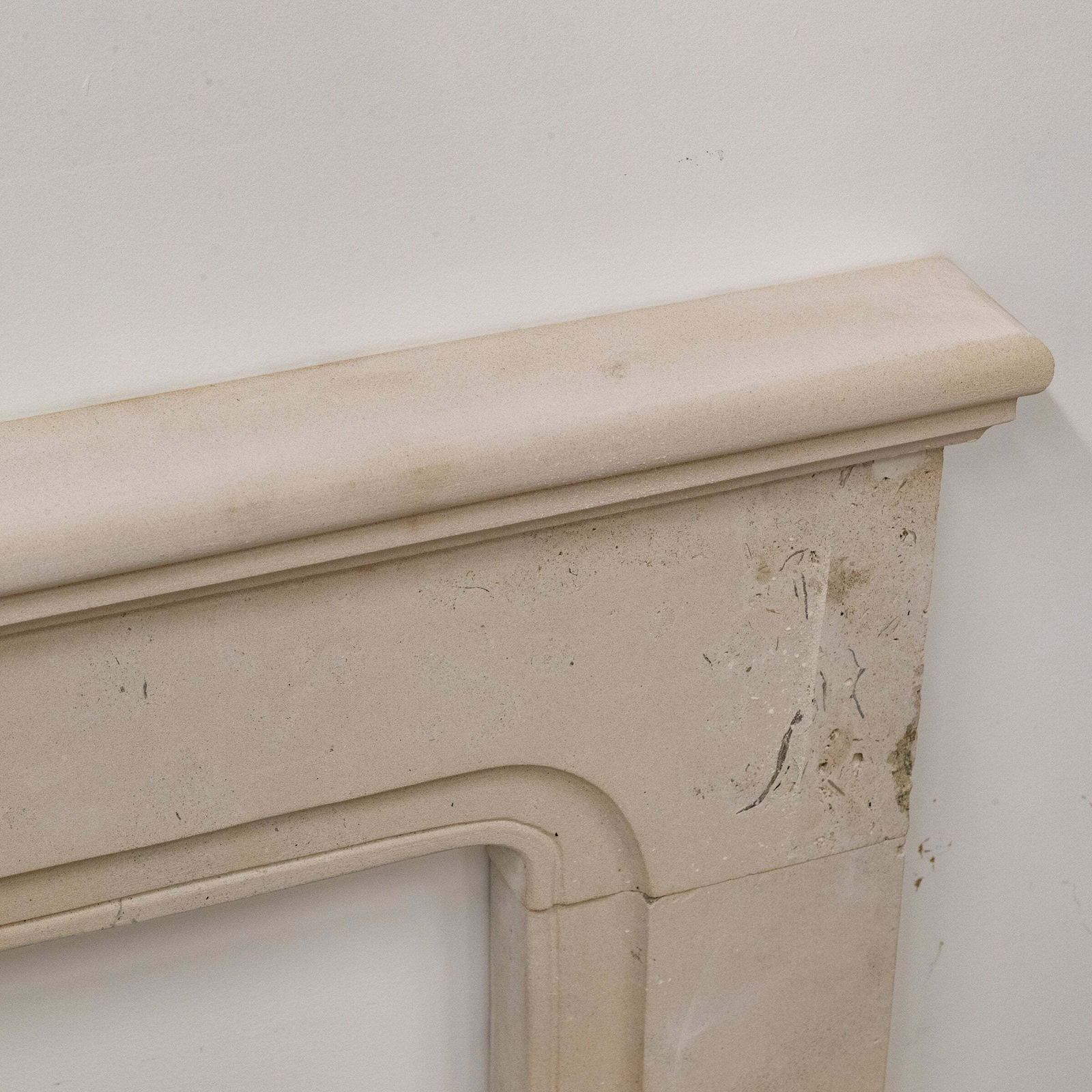 photo vinterior Reclaimed Portland Stone Fireplace Surround