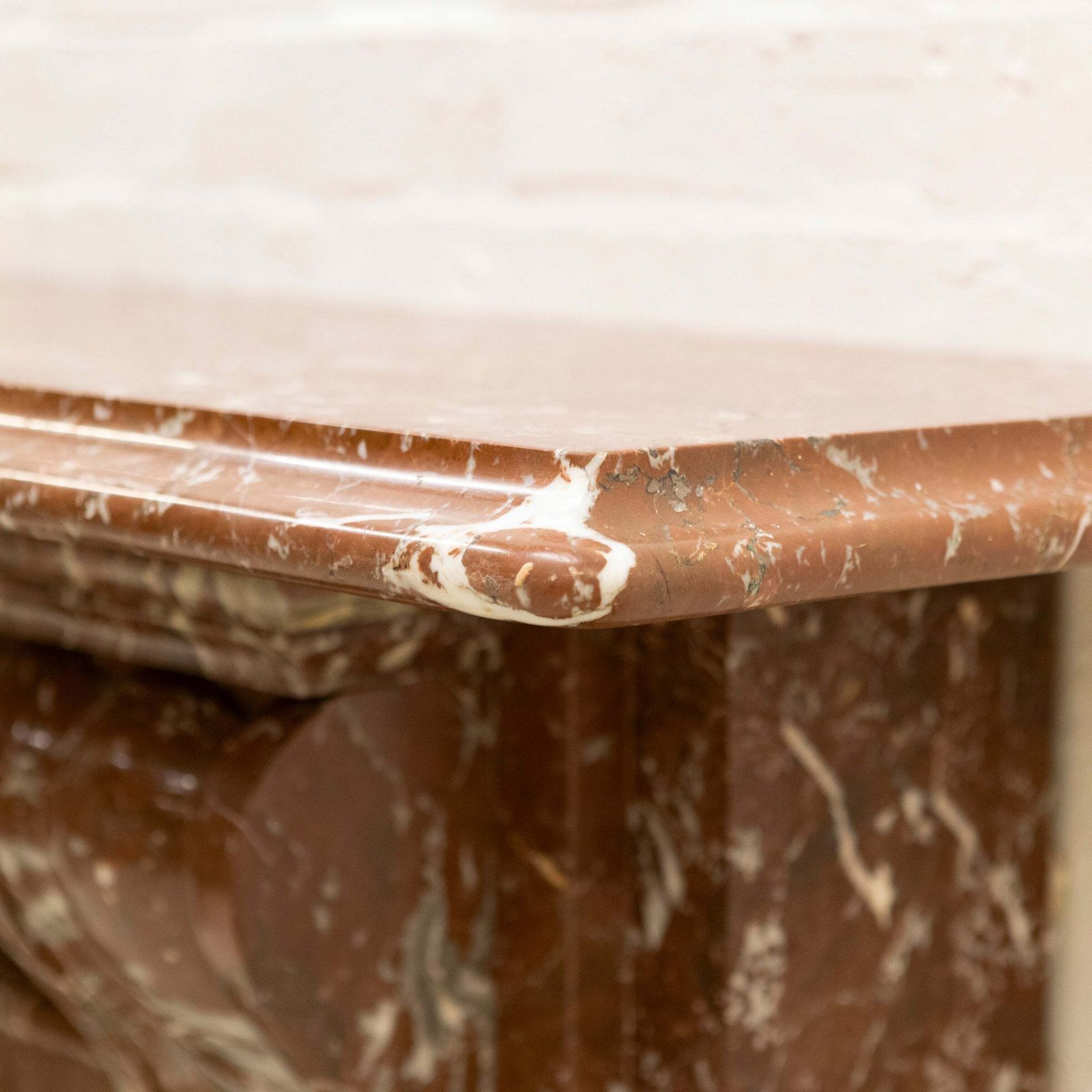 photo furniture Antique Victorian Arched Rouge Royal Marble Surround
