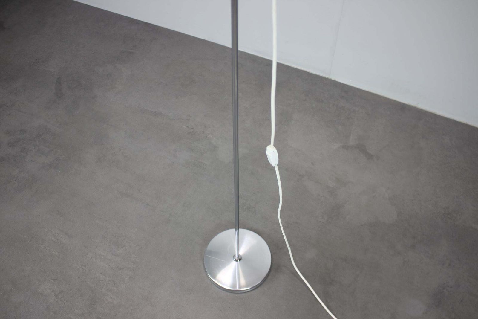 Mid Century Floor Lamp Medusa By Luigi Massoni For Guzzini, 1970s, Italy photo 1008.0