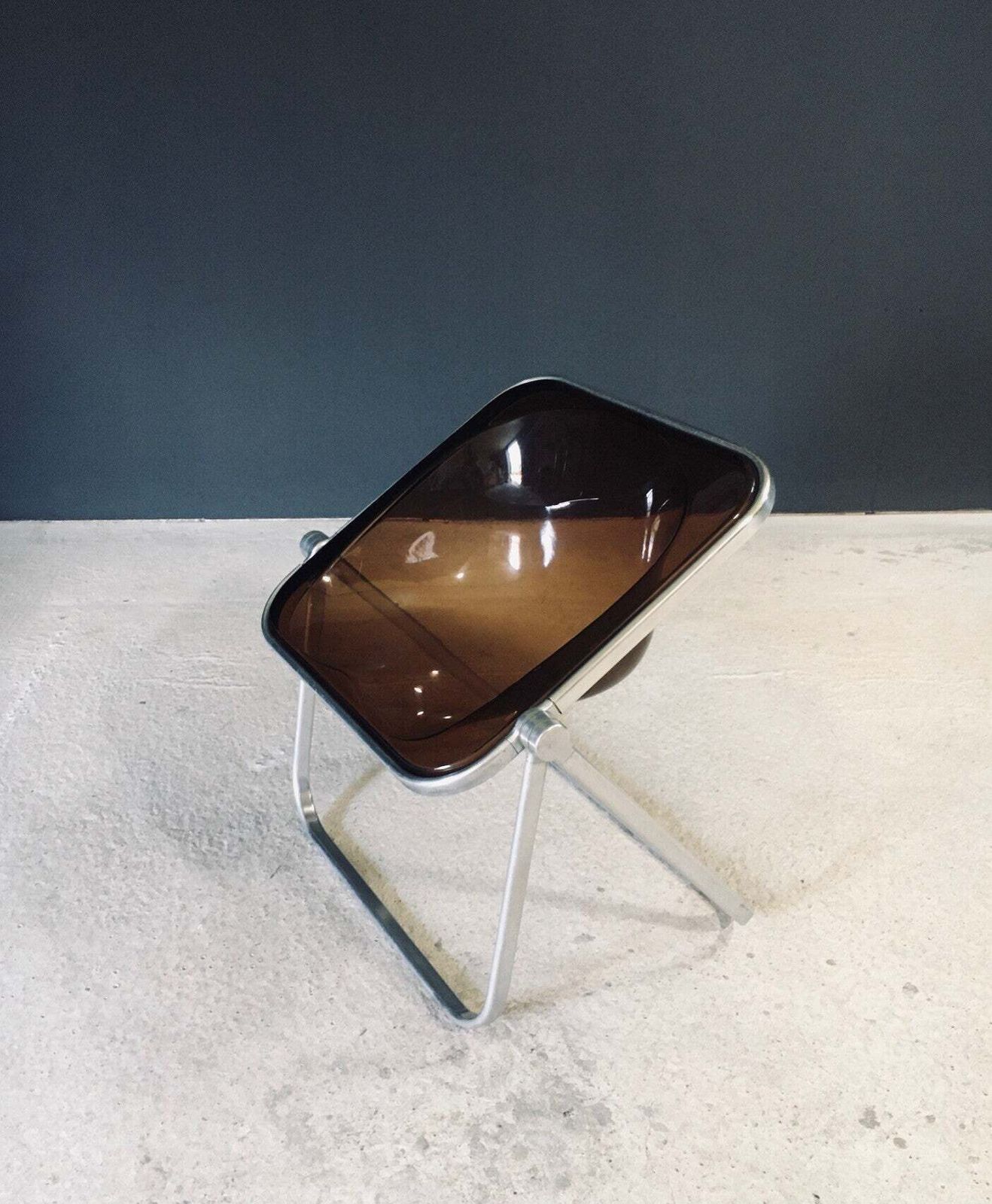 Midcentury Modern Design Plona Chair By Giancarlo Piretti For Castelli, Italy 1970's photo vinterior