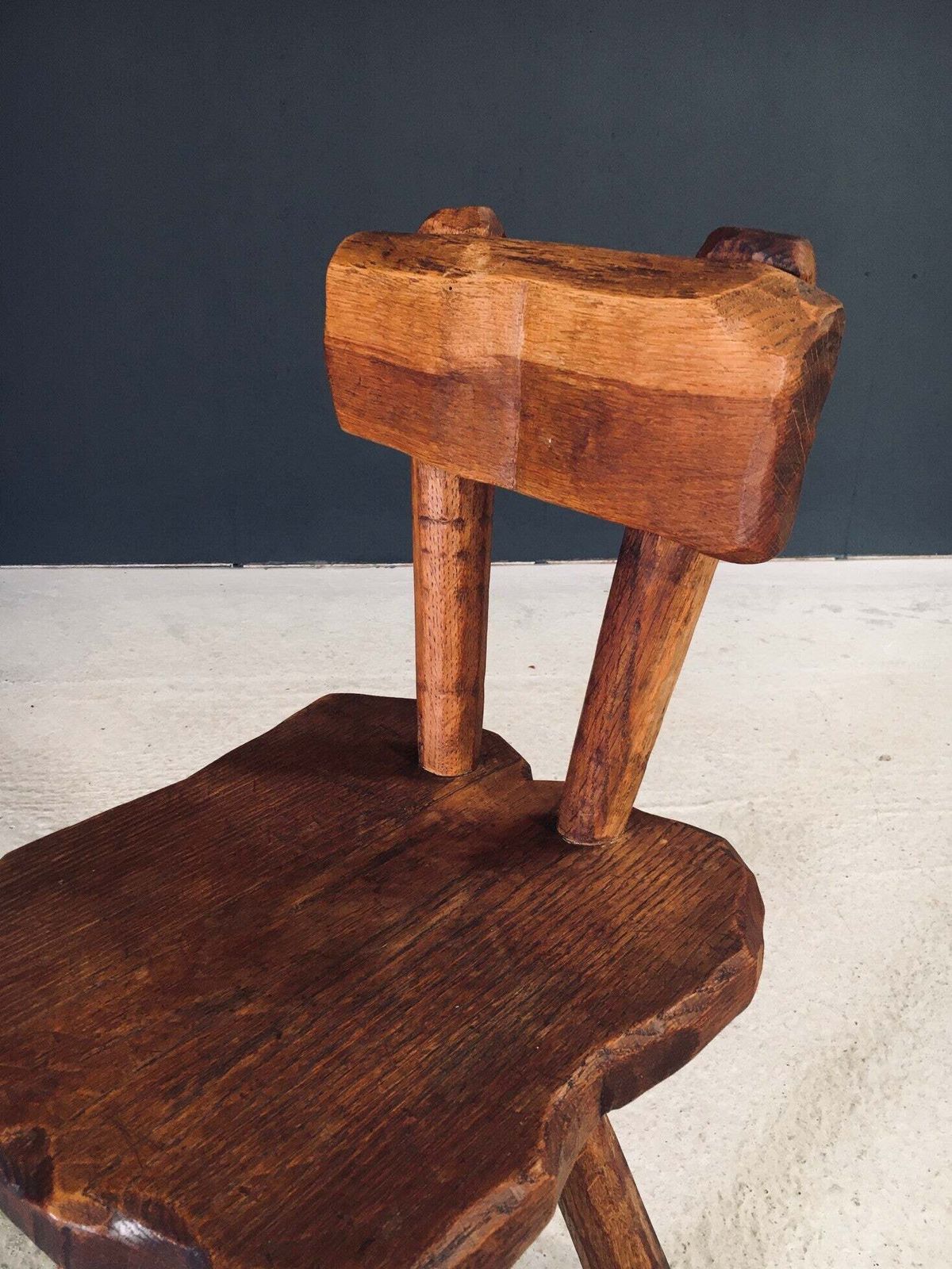 photo furniture Handgesneden Rustieke Alpine Stoel In Eiken, Frankrijk, Jaren 1920
