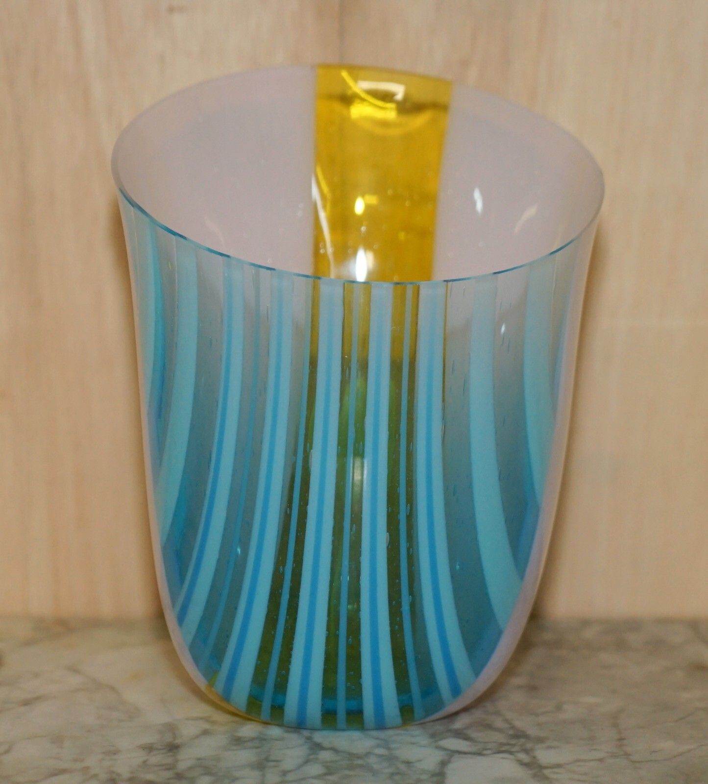 Beautiful Decorative Cm Stamped Custom Made Decorative Floral Glass Vase photo Home Decor