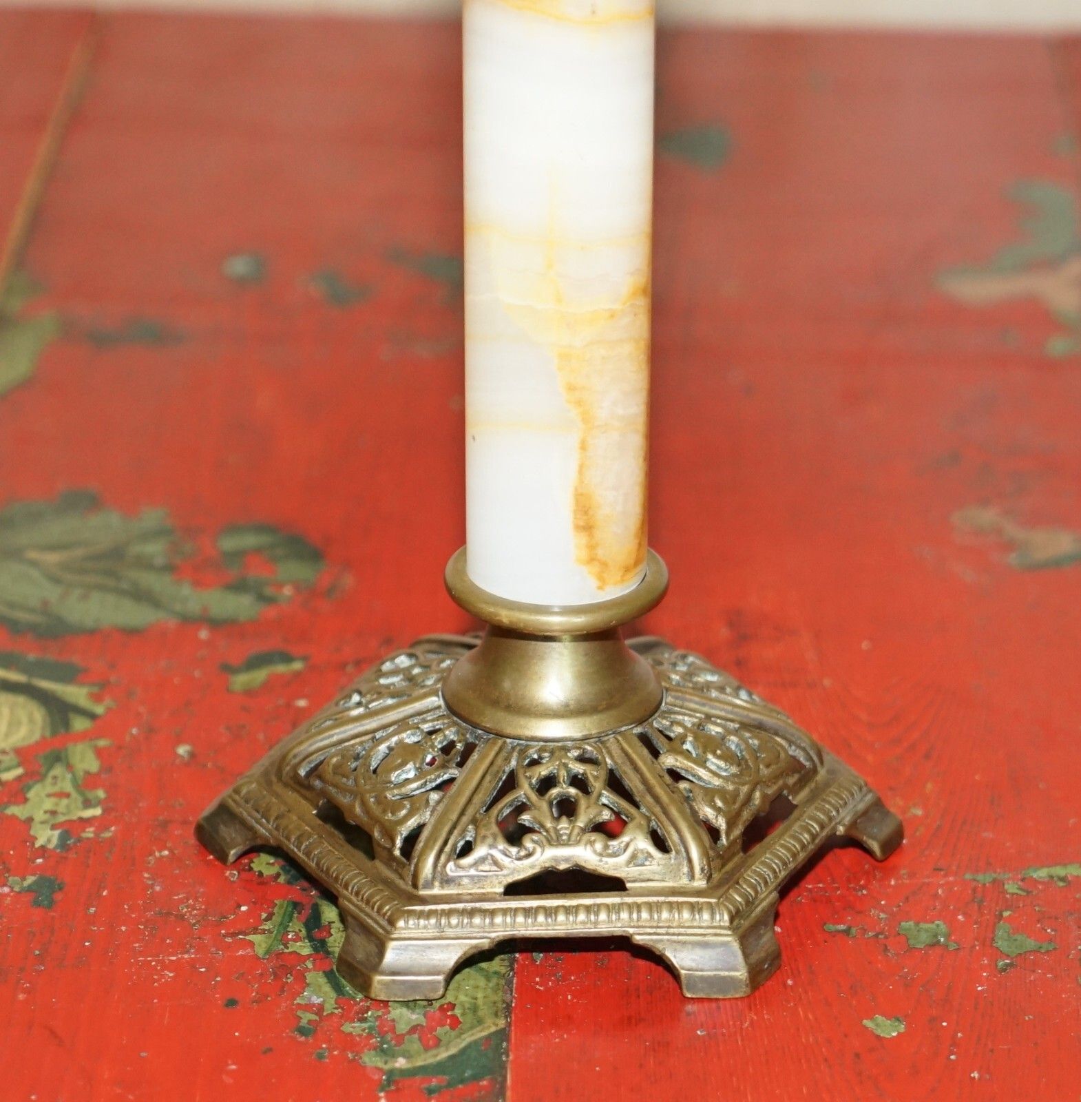 Anitique Onyx Base Victorian Oil Lamp Original Pearl Glass Finish Oil Dome photo vinterior