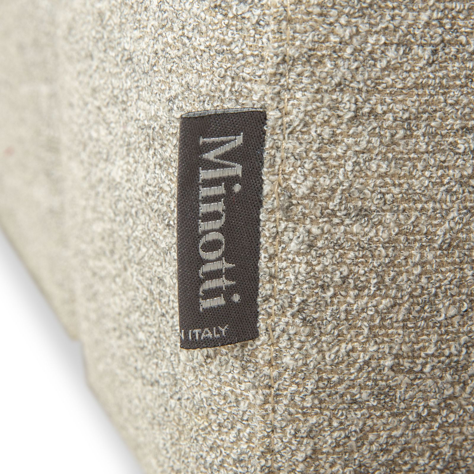 Canapé 2 places Minotti en tissu gris clair, avec coussins photo vintage