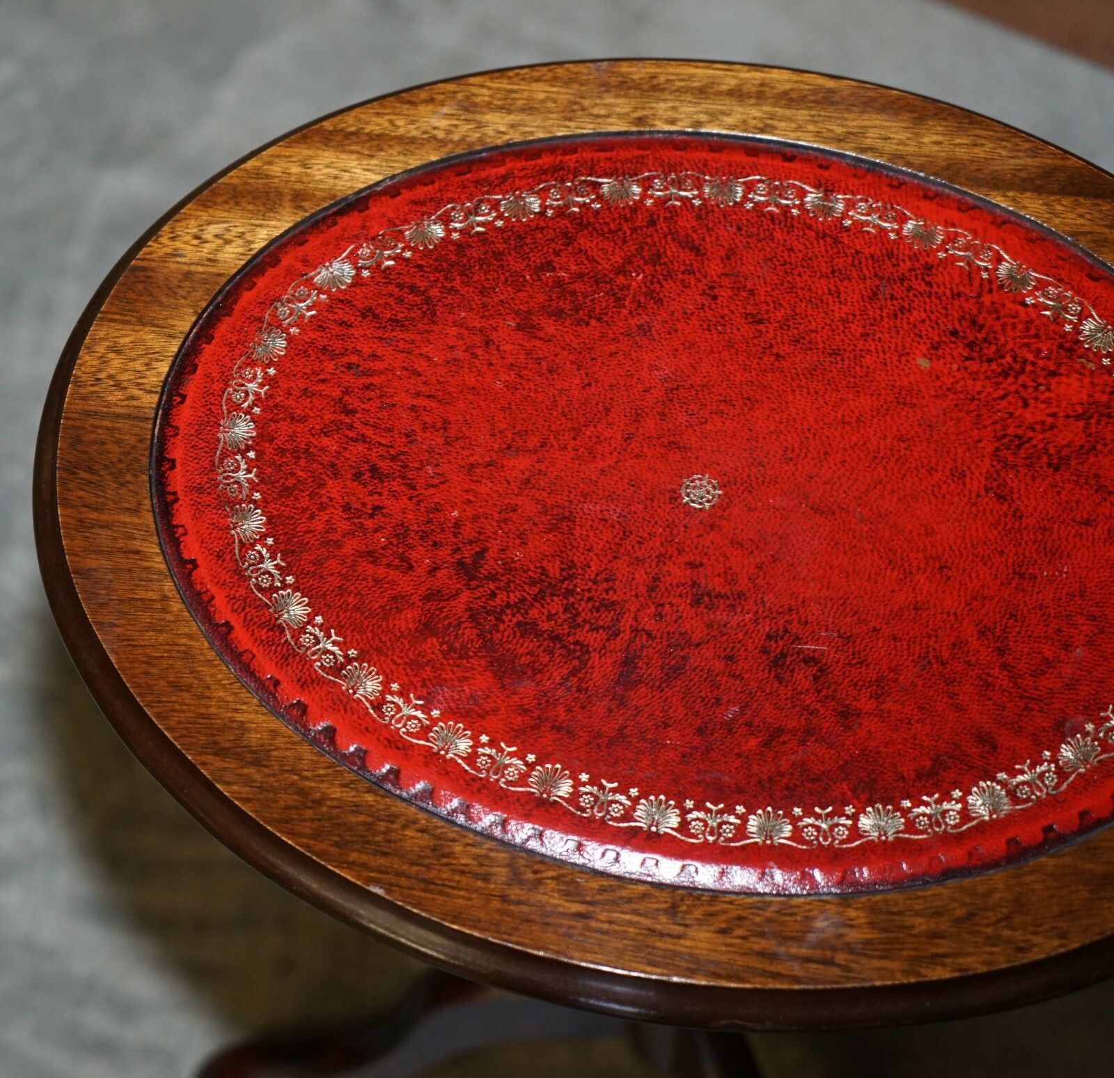 Vintage Mahogany Oxblood Tripod Side End Lamp Wine Table Hand Made In England photo Furniture