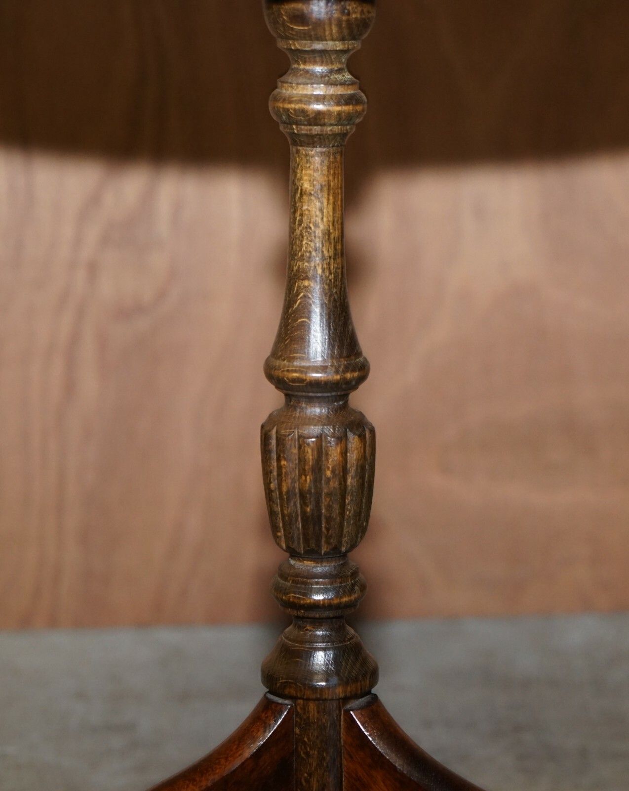 Vintage Mahogany Oxblood Tripod Side End Lamp Wine Table Hand Made In England photo vintage
