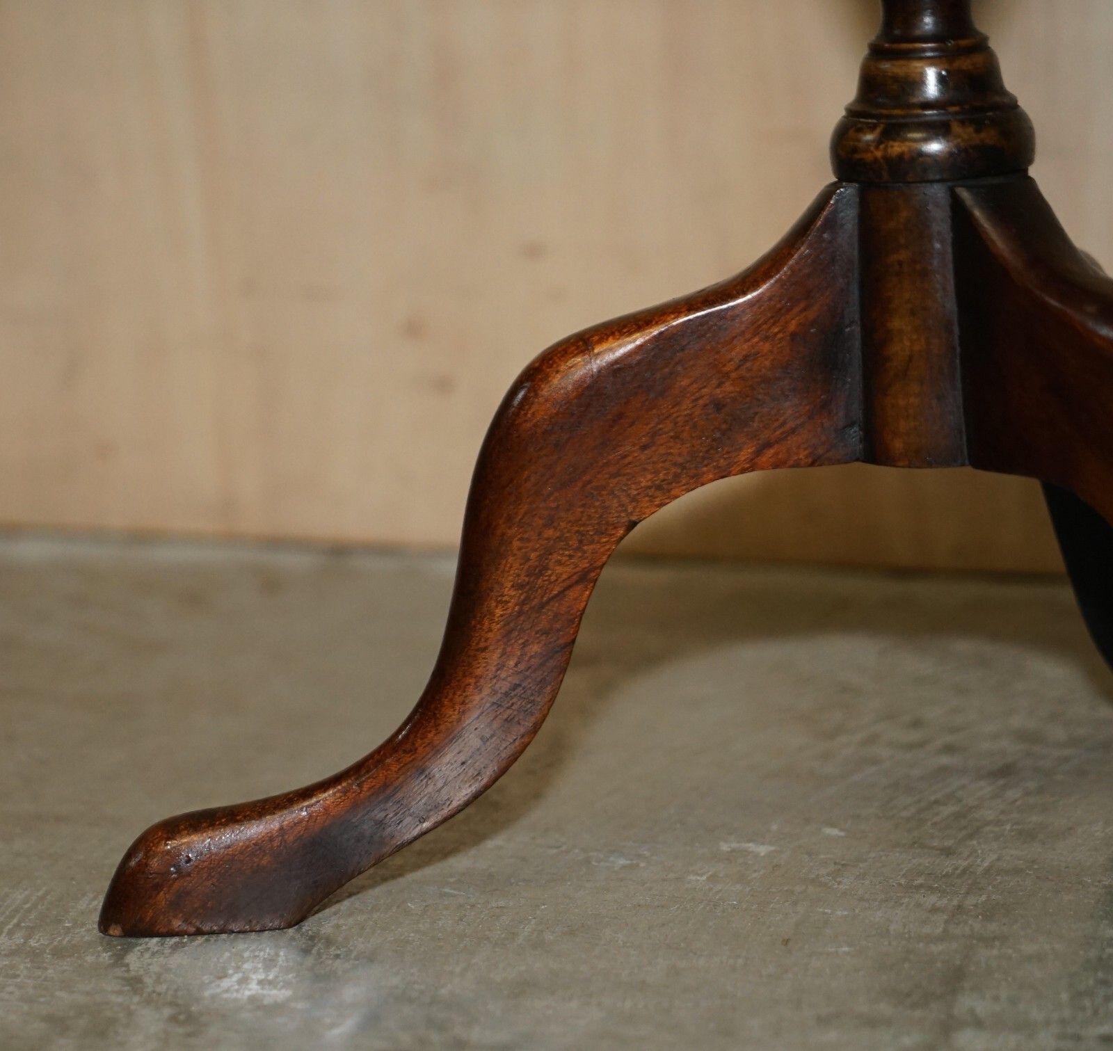 photo for sale Vintage Light Mahogany With Sculpted Legs Tripod Lamp Side End Wine Table
