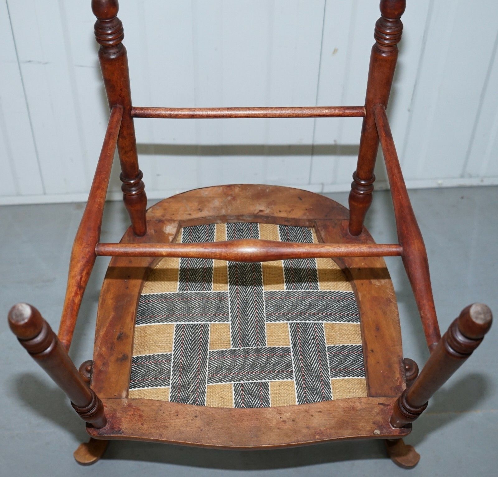 350.0 Stunning Edwardian Bow Back Walnut Chair Arts & Crafts Mother Of Pearl Inlay photo
