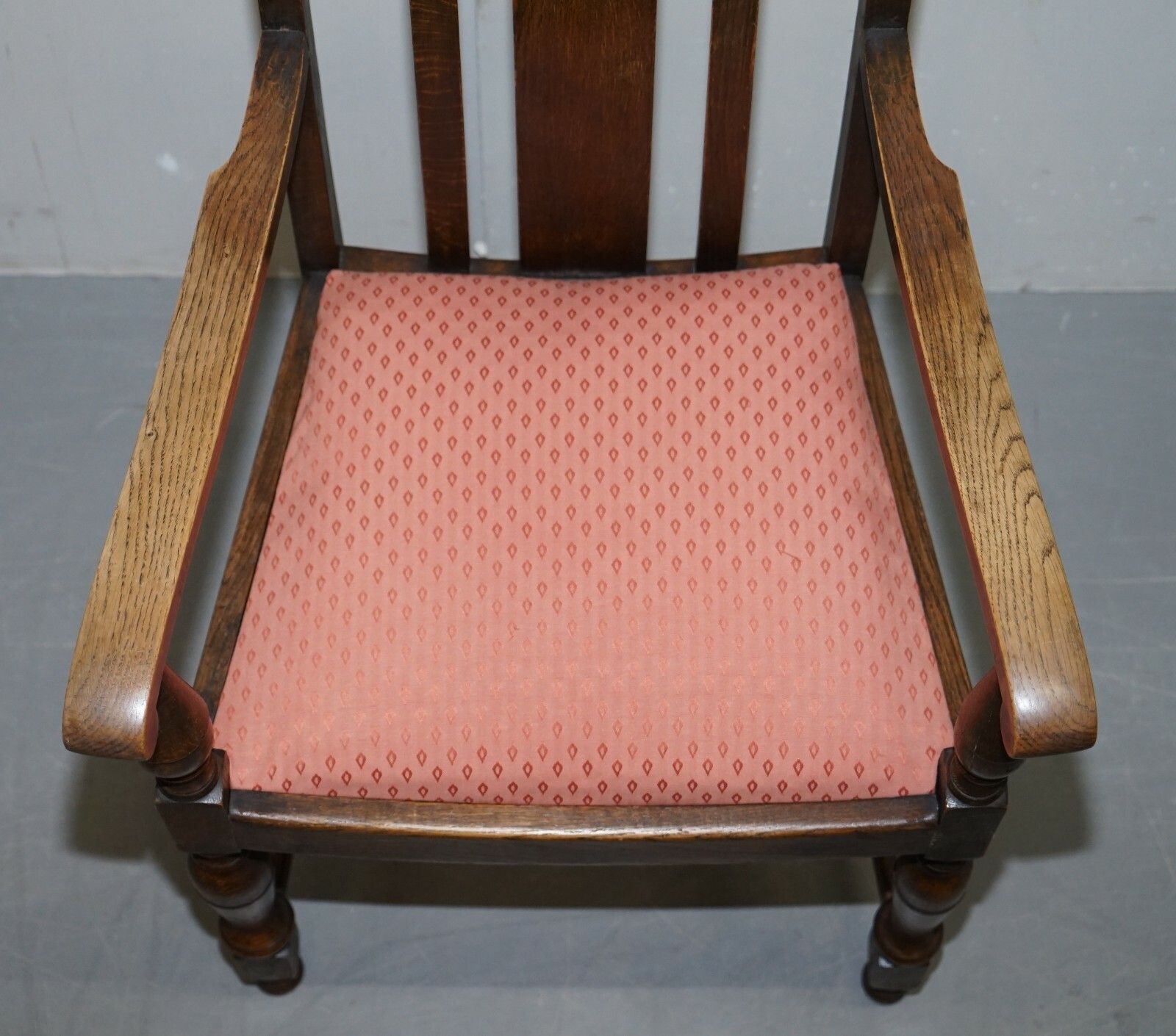 English Oak Circa 1940's Carver Occasional Armchair Lovely Timber Patina Mustsee photo for sale