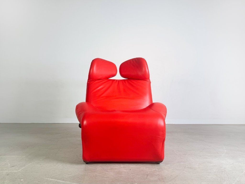 Original Cassina Wink Chair Armchair Toshiyuki Kita Leather Red Design photo for sale