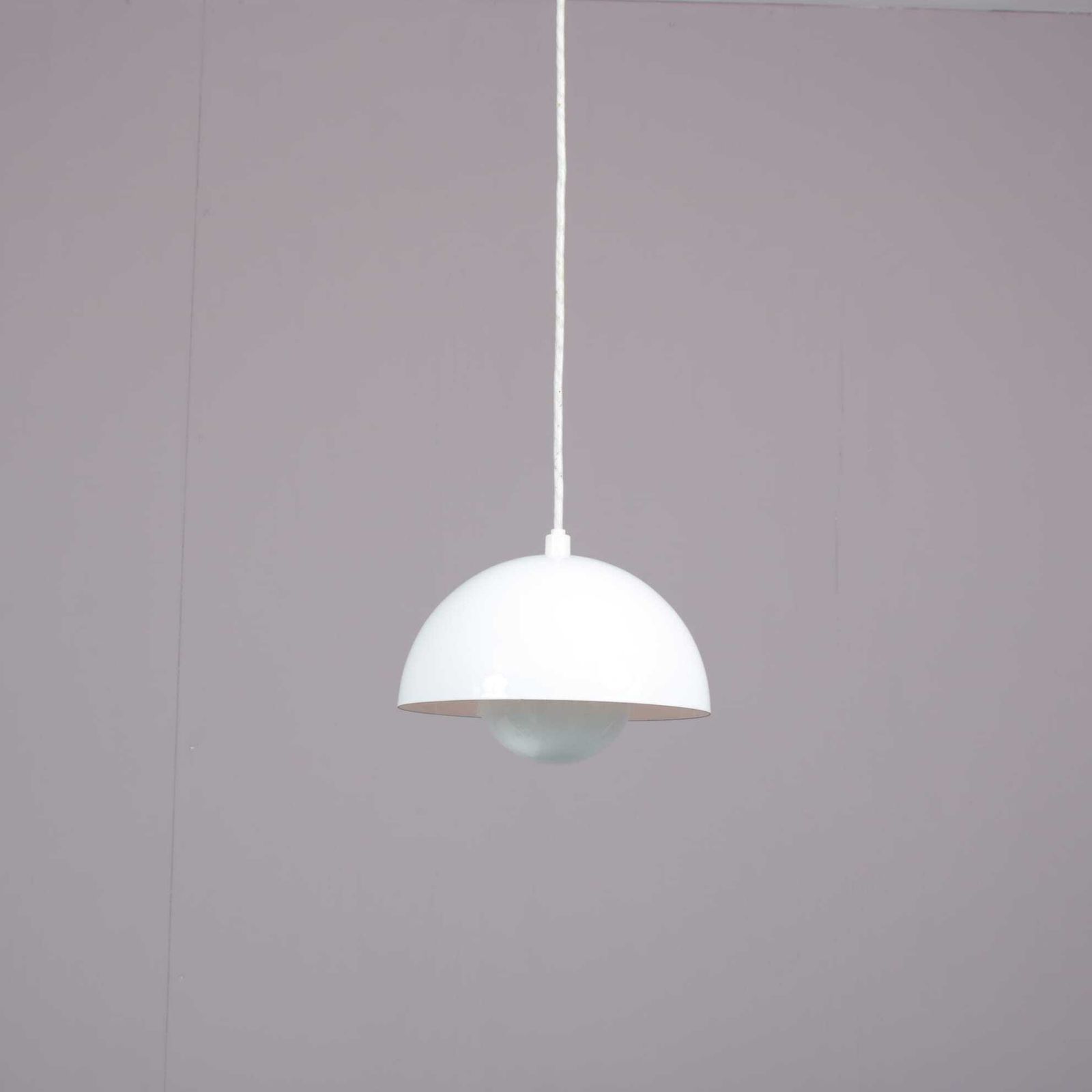 1970s Flower Pot Hanging Lamp By Verner Panton For Louis Poulsen, Denmark photo vinterior