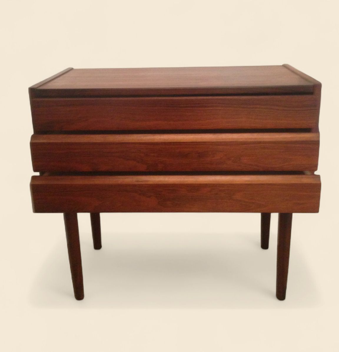 Rosewood Chest Of Drawers photo Furniture