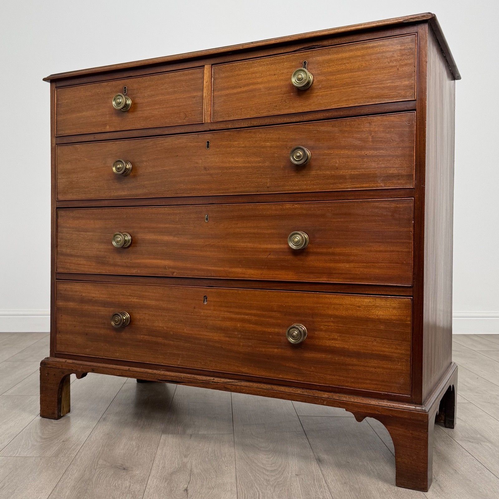 Antique 18th Century Fine Quality Chest Of Drawers In Mahogany photo furniture