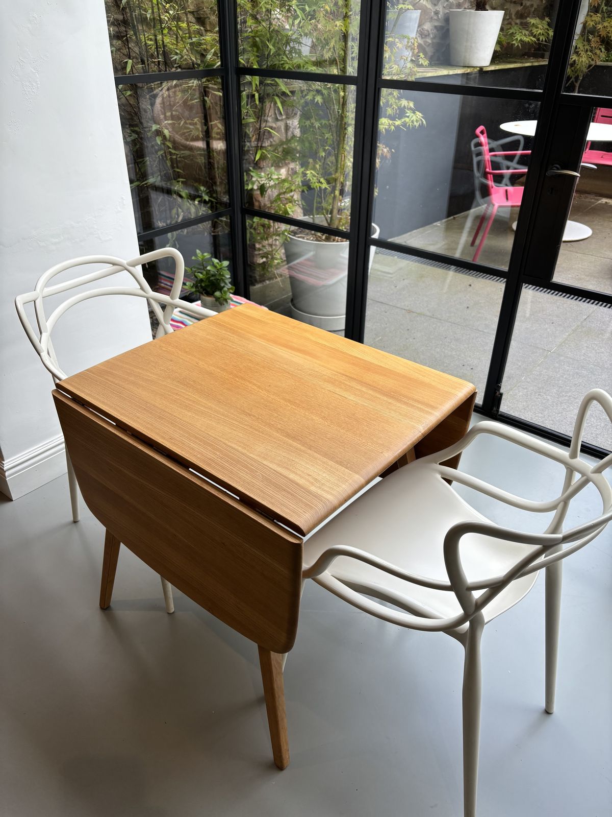 Original 1960’s Ercol Elm & Beech Windsor 383 Drop Leaf Dining Table photo 540.0