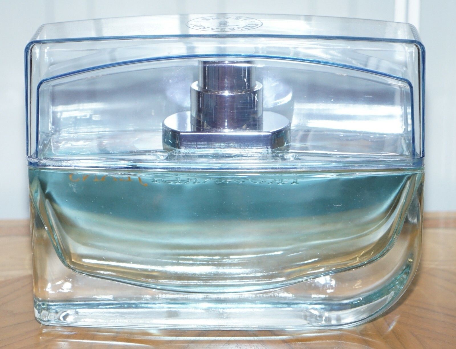 photo furniture Giant Tussard Jeans Factice Display Scent Bottle Part Of Huge Suite Must See Pic