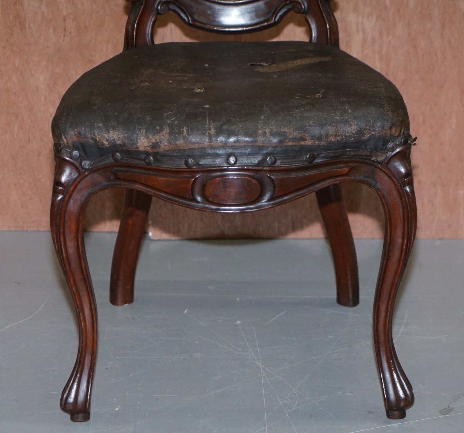 Victorian Hand Carved Mahogany Spoon Medallion Back Occasional Dining Chair photo buy