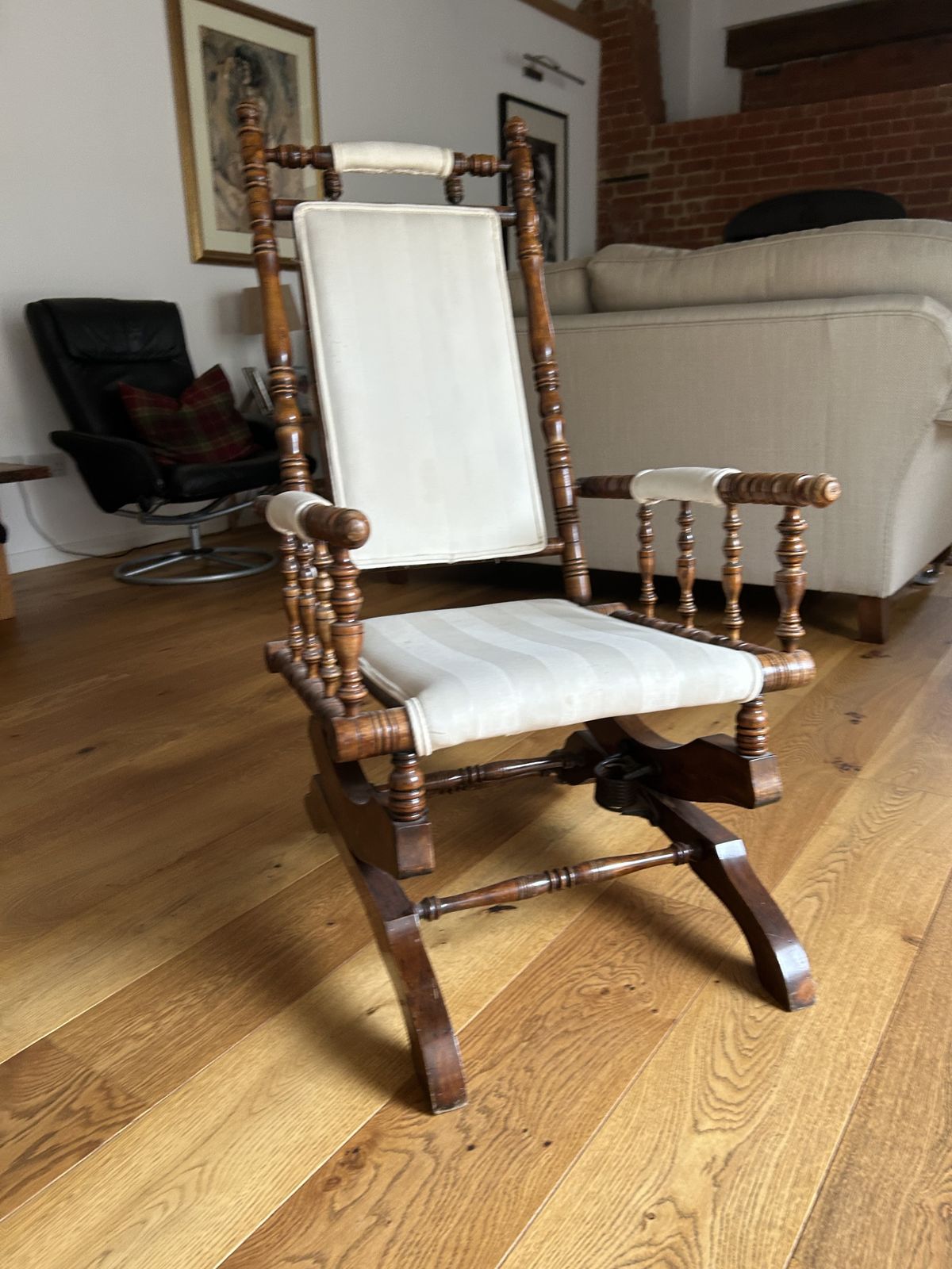 American Sprung Rocking Chair Turned Spindle Wood Frame photo 75.0