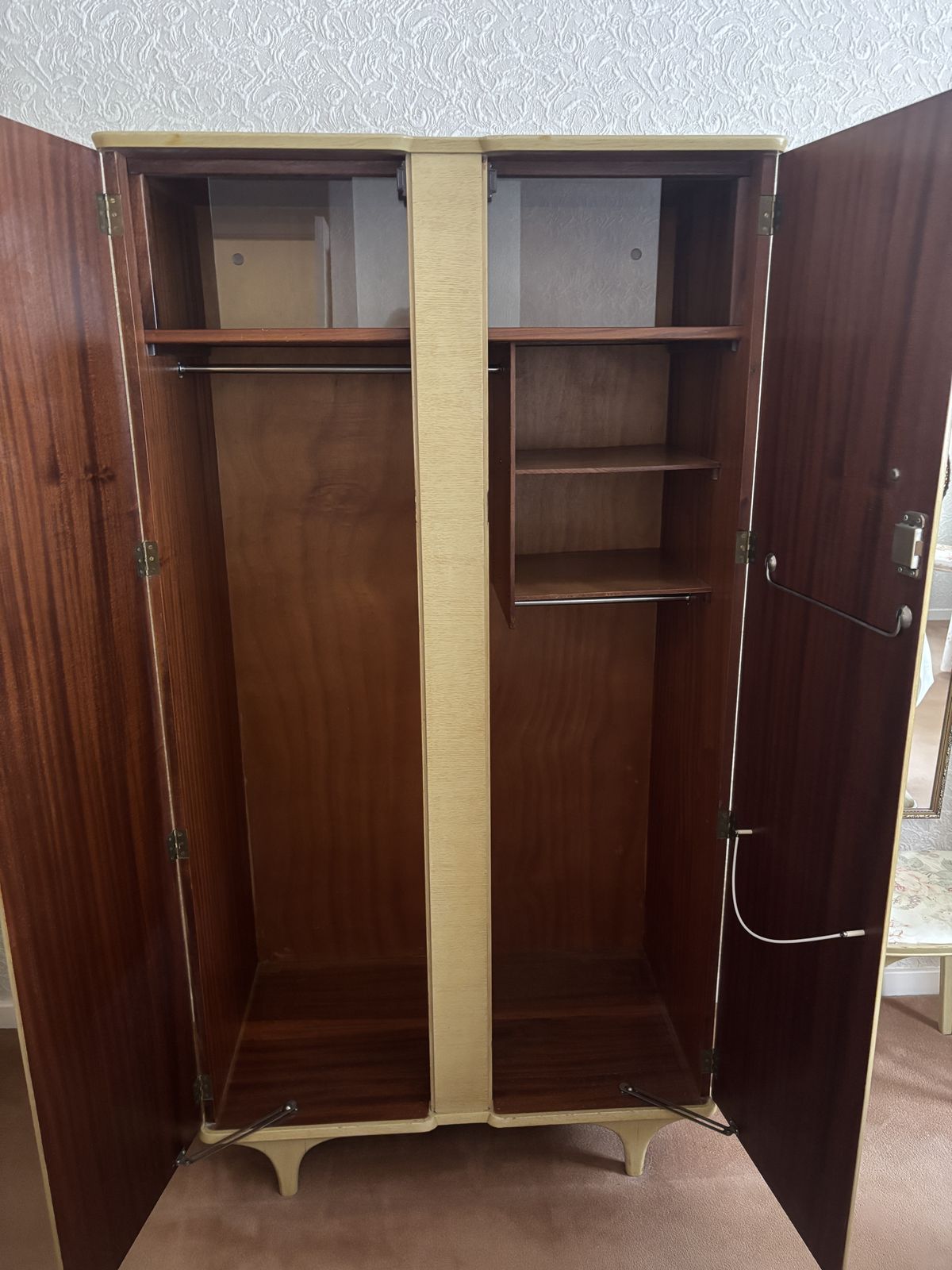 photo vinterior Mid Century Bed Room Furniture Set