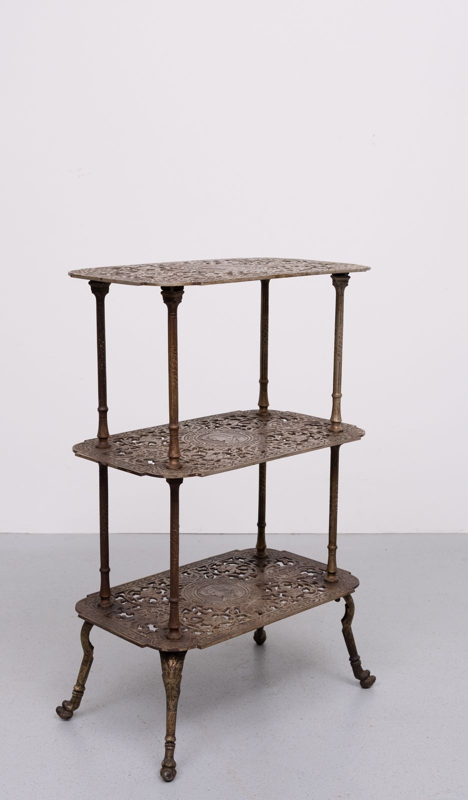 Antique Ornate Cast Iron French Brass 3 Tier Side Table. photo vinterior