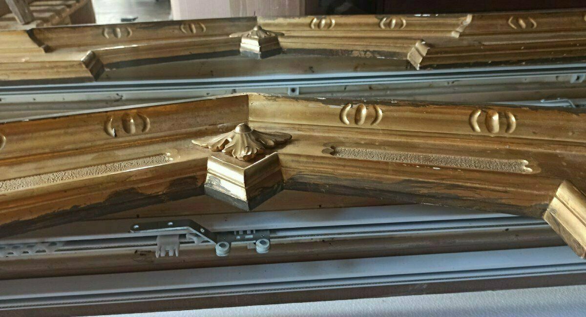 photo furniture Pair Of Valances Woodwork In Carved And Gilded Wood, Northern Italy Xixth Century
