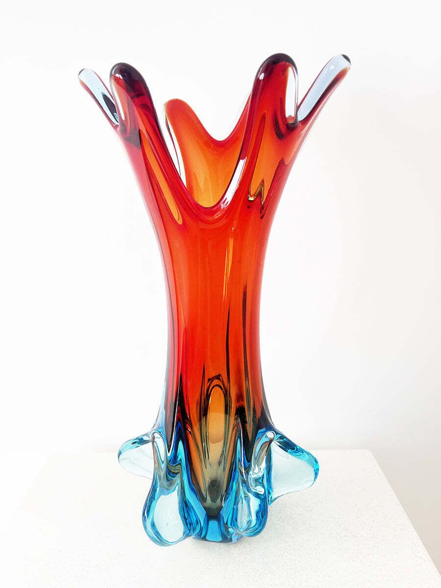 Large Red Flower Shaped Murano Vase By Fr.Lli Toso, 1950s   Top Murano
